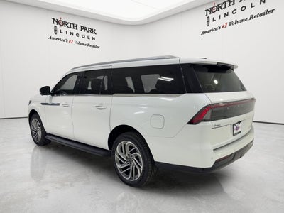 2027 Lincoln Navigator L Premiere