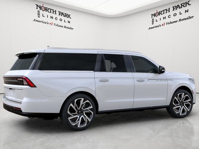 2027 Lincoln Navigator L Reserve