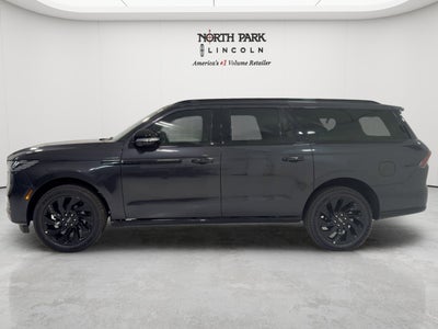 2027 Lincoln Navigator L Reserve