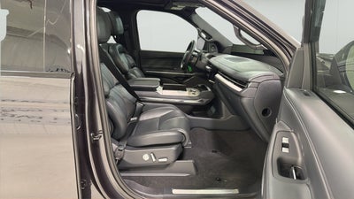 2027 Lincoln Navigator L Reserve