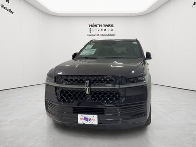 2027 Lincoln Navigator L Reserve