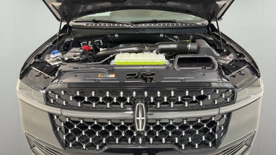2027 Lincoln Navigator L Black Label