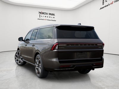 2027 Lincoln Navigator L Black Label