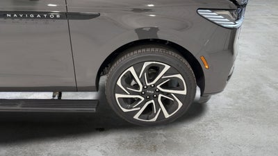 2027 Lincoln Navigator L Black Label
