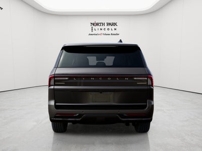 2027 Lincoln Navigator L Black Label