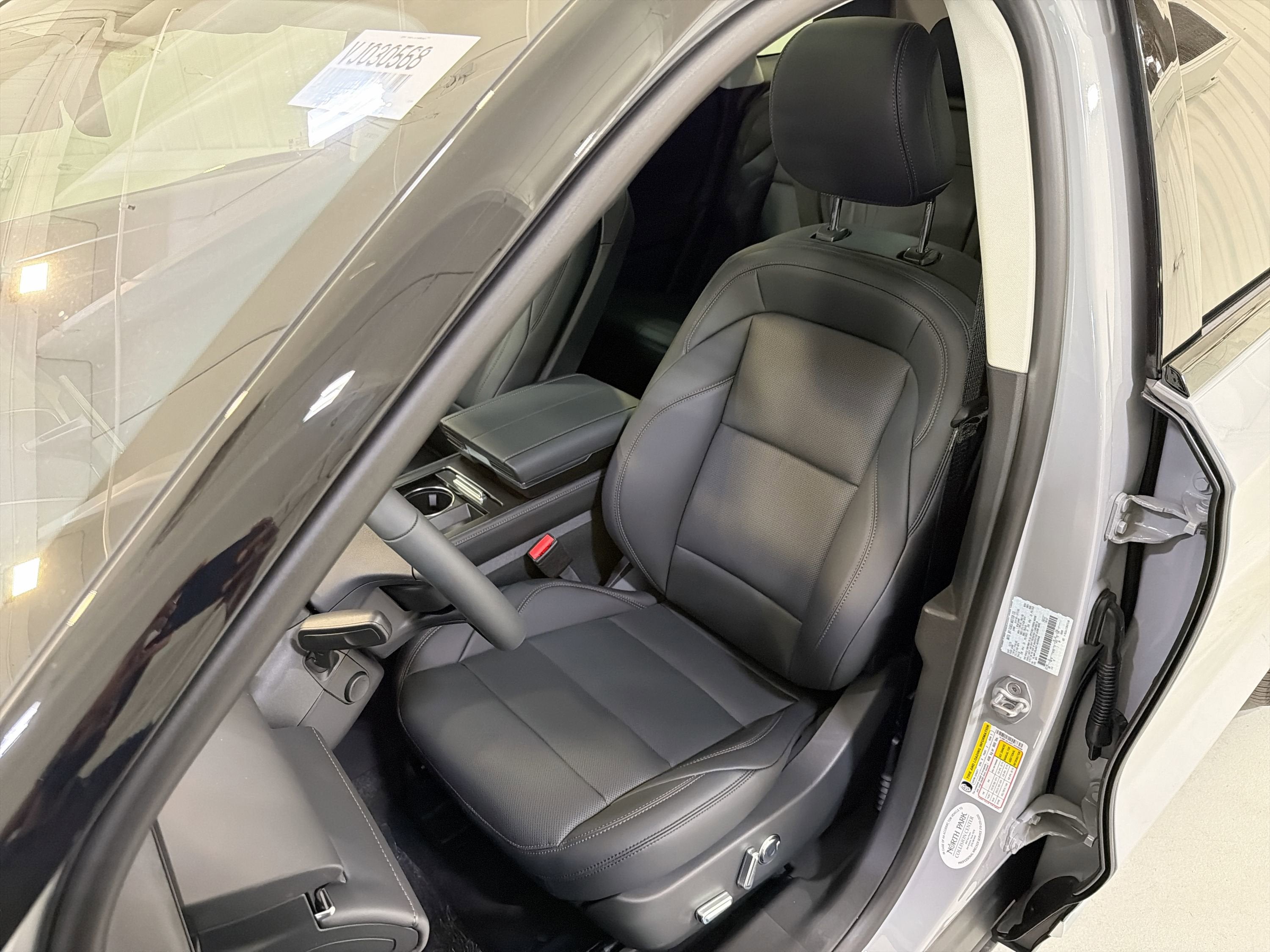 2026 Lincoln Nautilus Premiere Hybrid