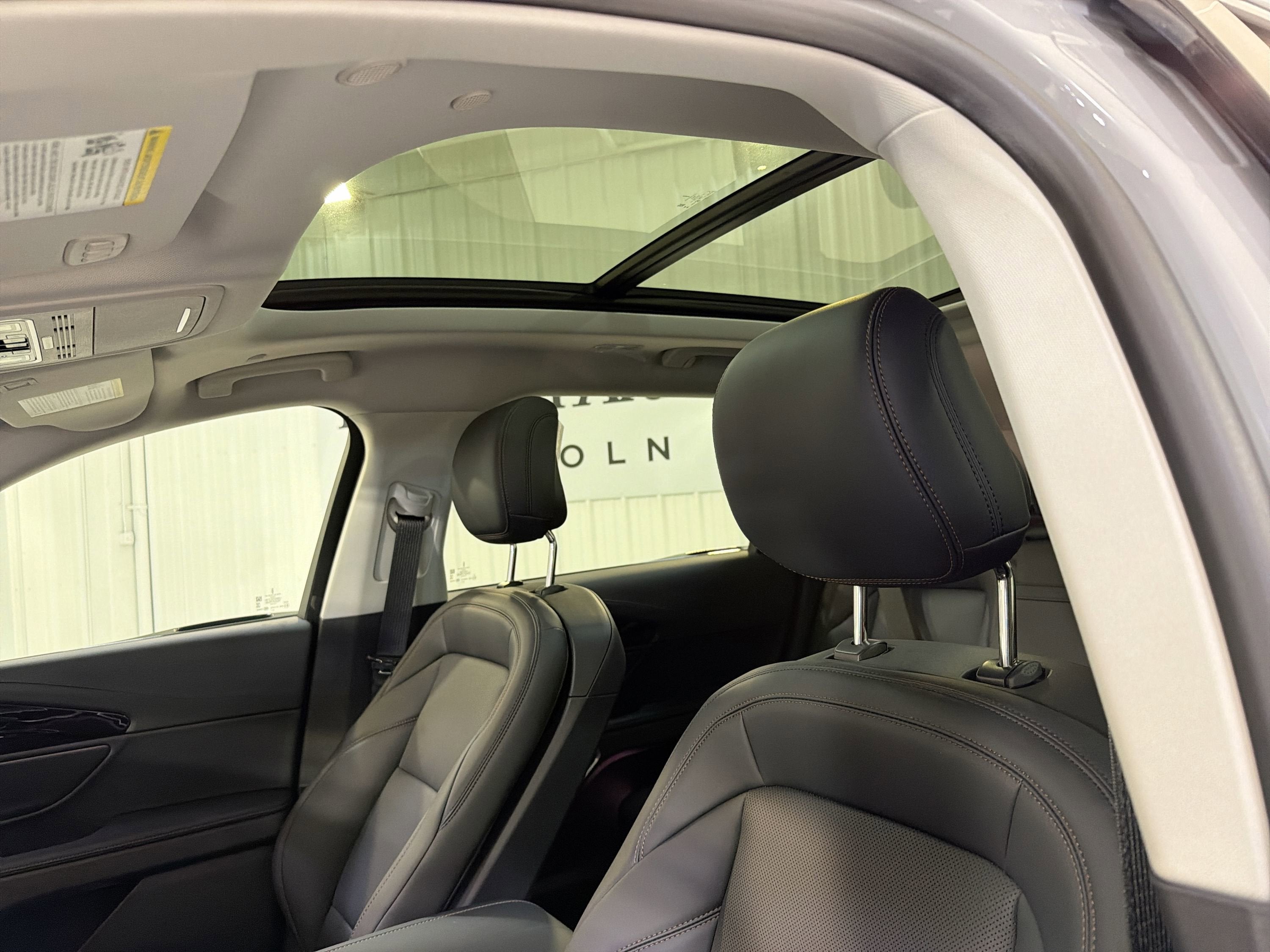 2026 Lincoln Nautilus Premiere Hybrid