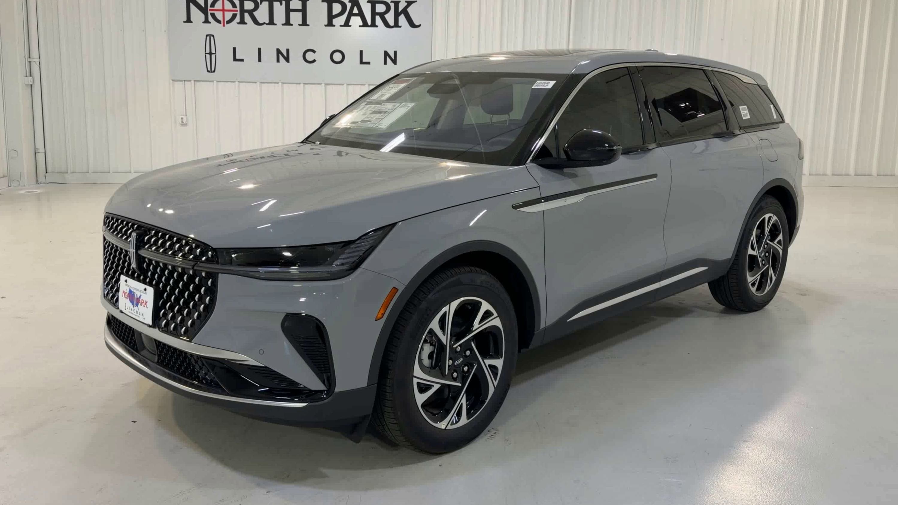 2026 Lincoln Nautilus Premiere Hybrid