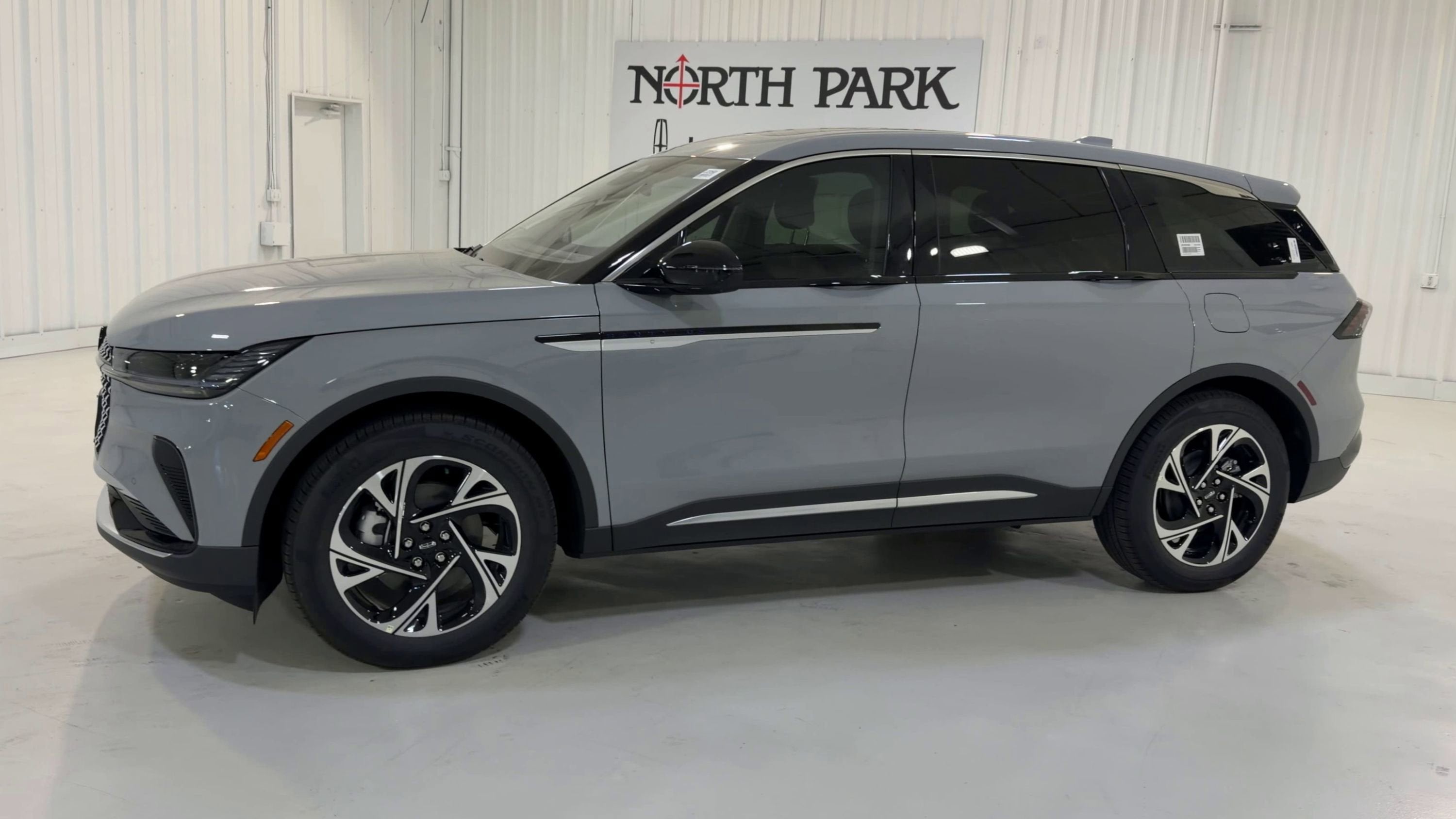 2026 Lincoln Nautilus Premiere Hybrid