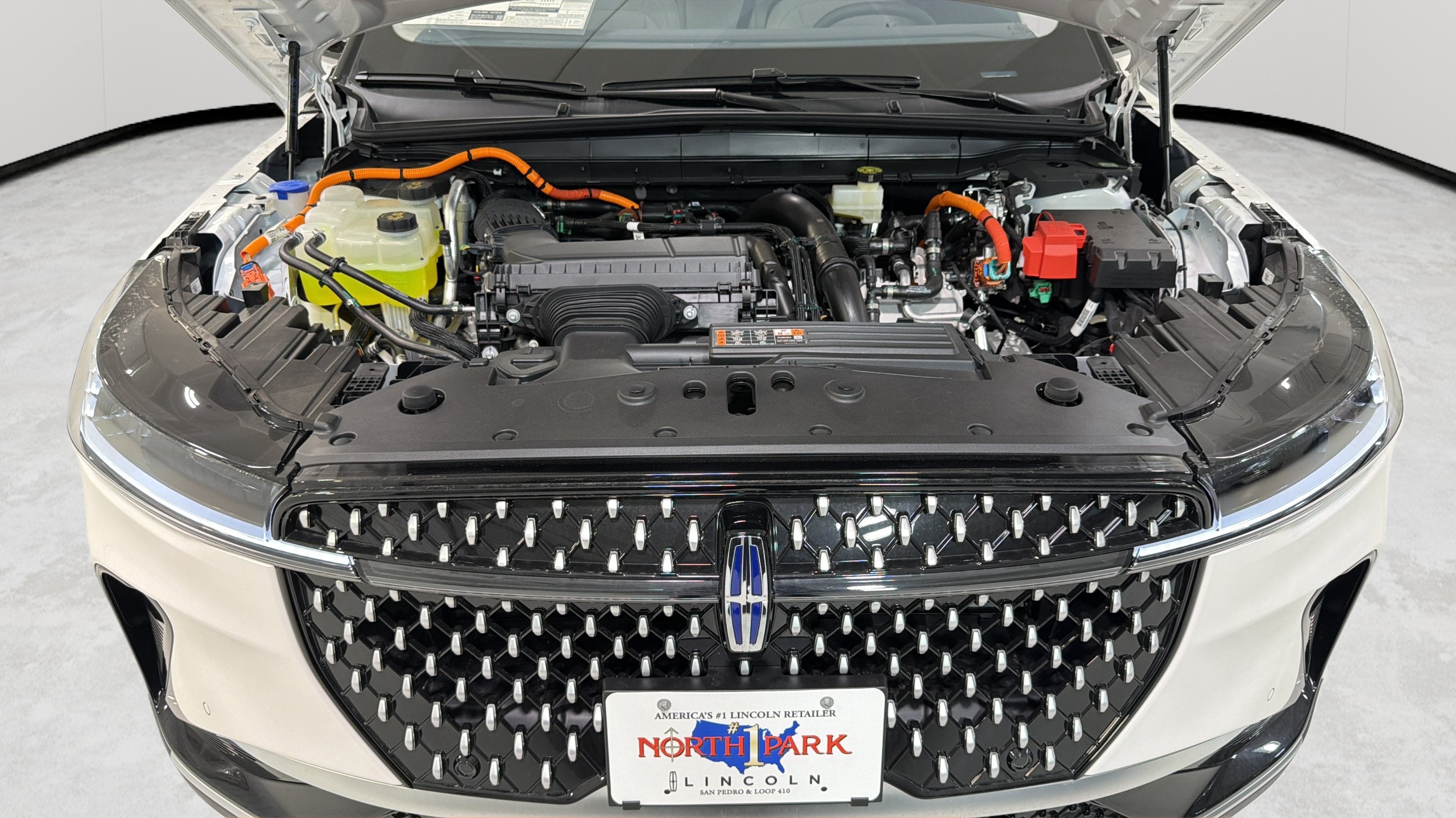 2026 Lincoln Nautilus Premiere Hybrid