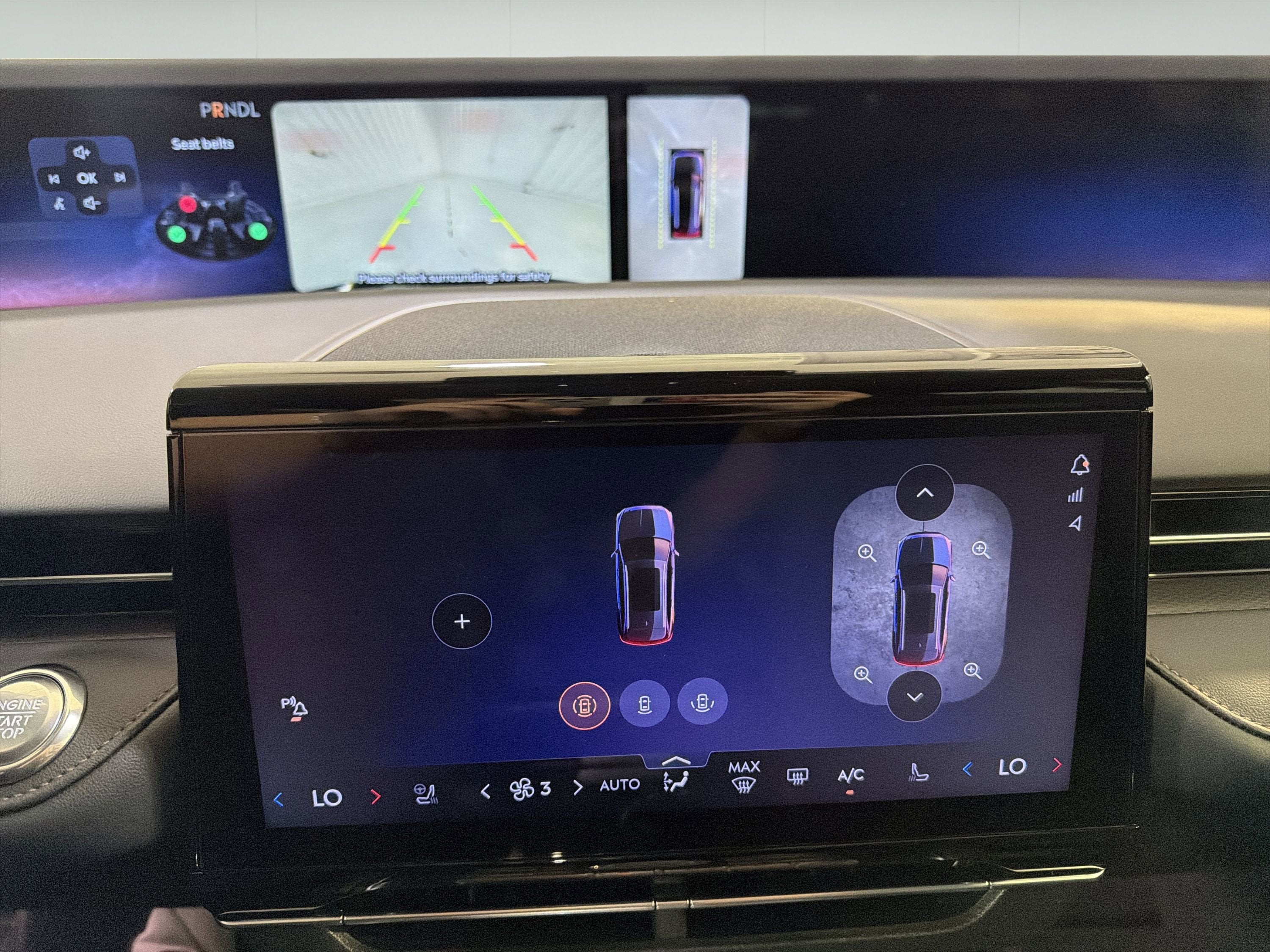 2026 Lincoln Nautilus Premiere Hybrid