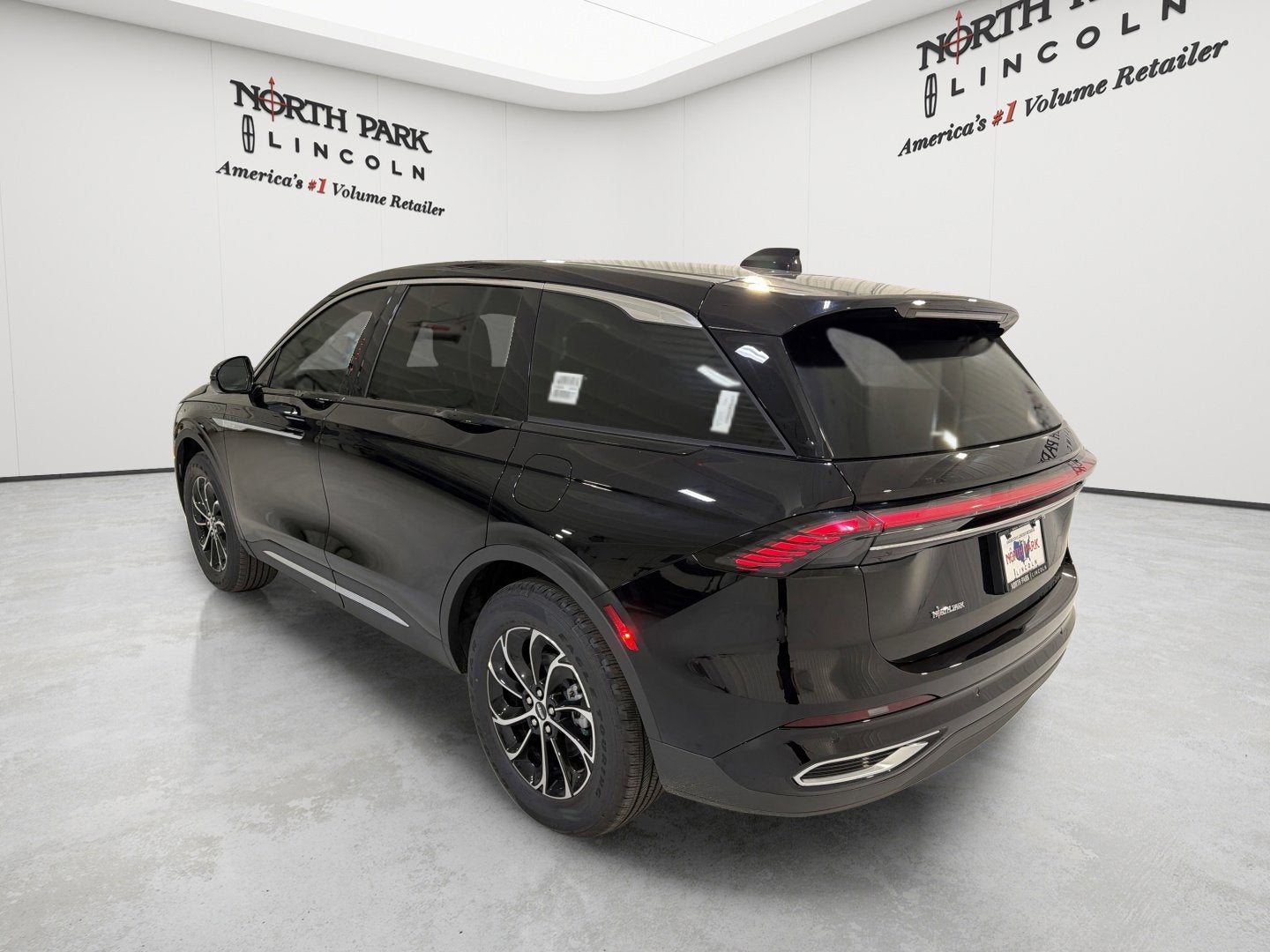 2026 Lincoln Nautilus Premiere Hybrid