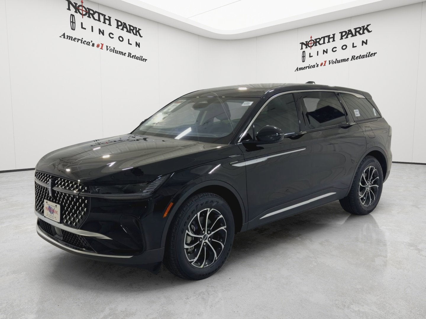 2026 Lincoln Nautilus Premiere Hybrid