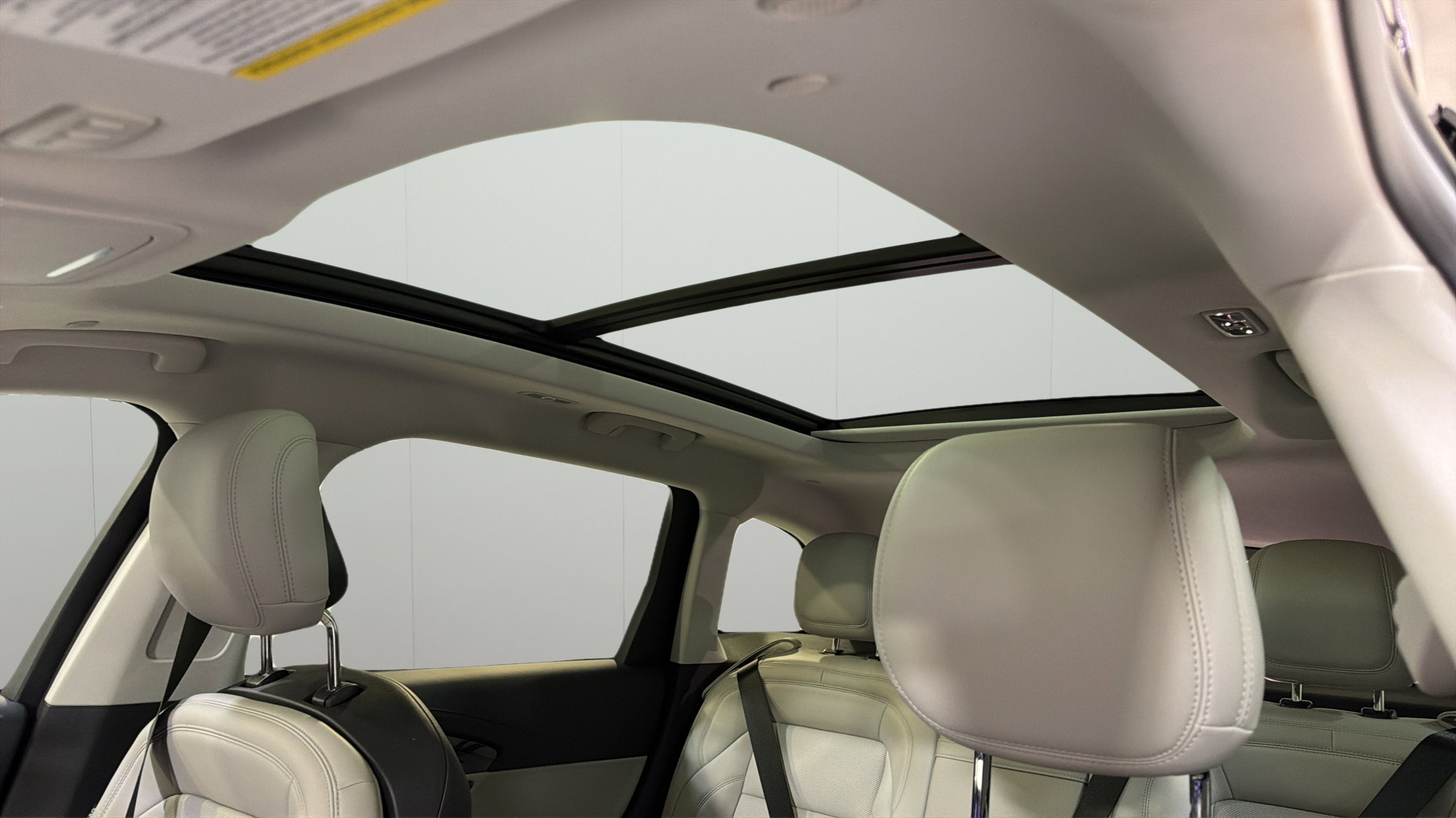 2026 Lincoln Nautilus Premiere Hybrid