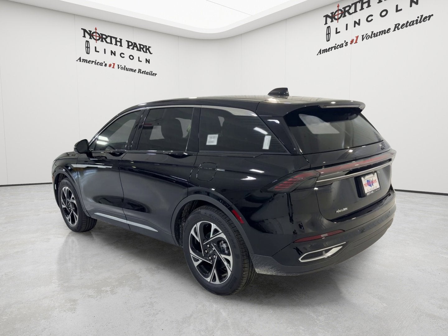 2026 Lincoln Nautilus Premiere Hybrid