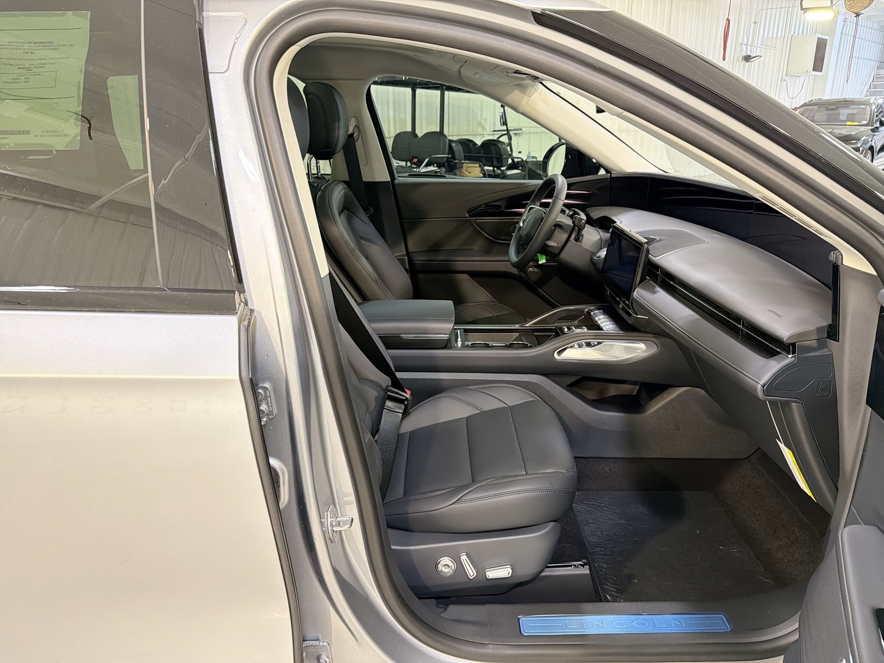 2026 Lincoln Nautilus Premiere Hybrid