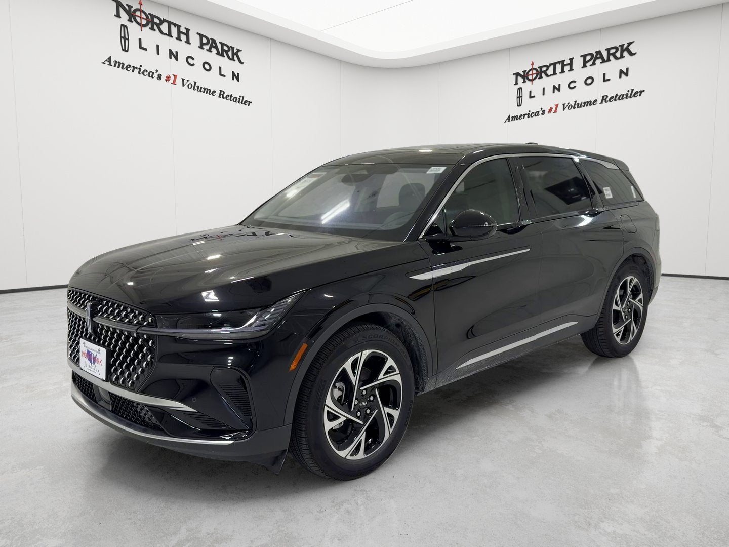 2026 Lincoln Nautilus Premiere Hybrid