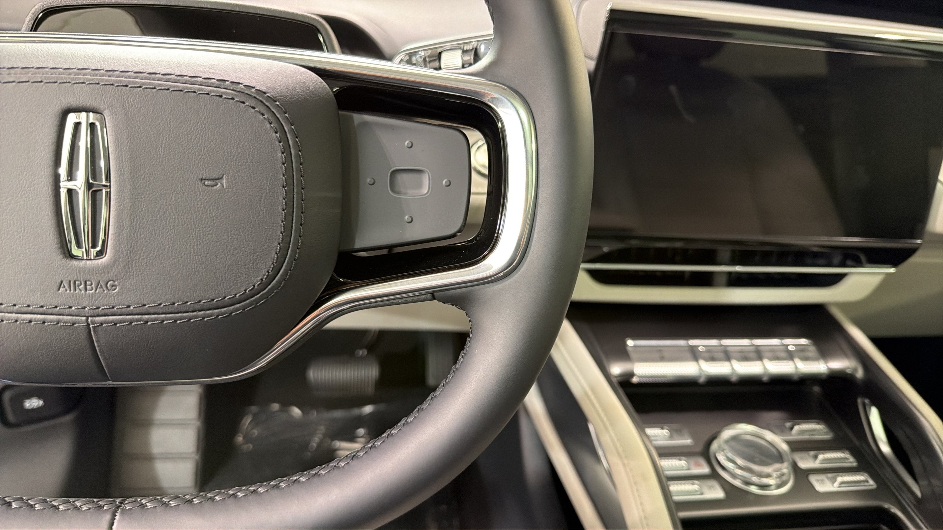 2026 Lincoln Nautilus Premiere Hybrid