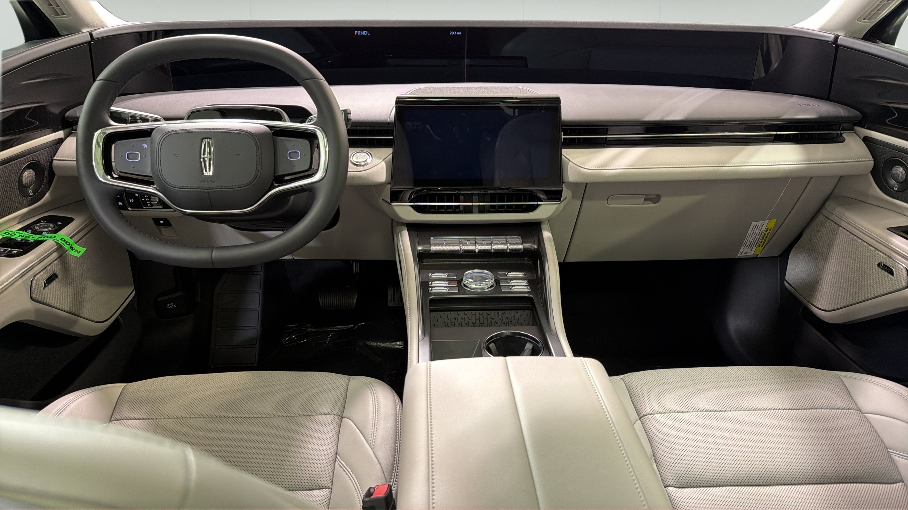 2026 Lincoln Nautilus Premiere Hybrid
