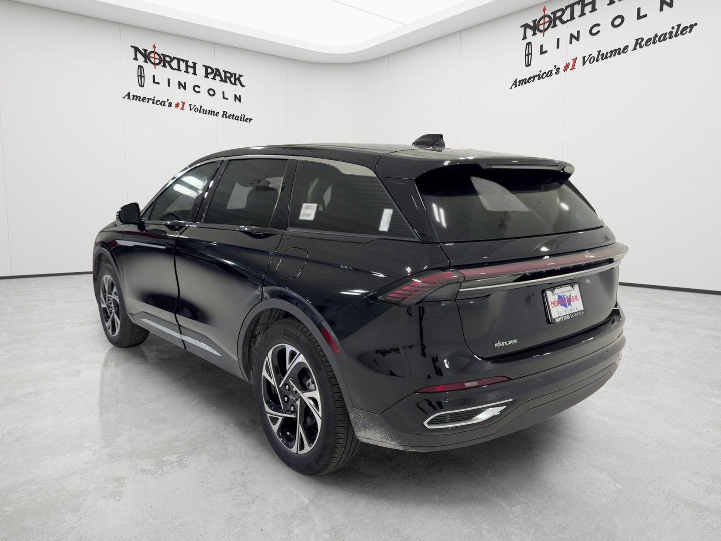 2026 Lincoln Nautilus Premiere Hybrid