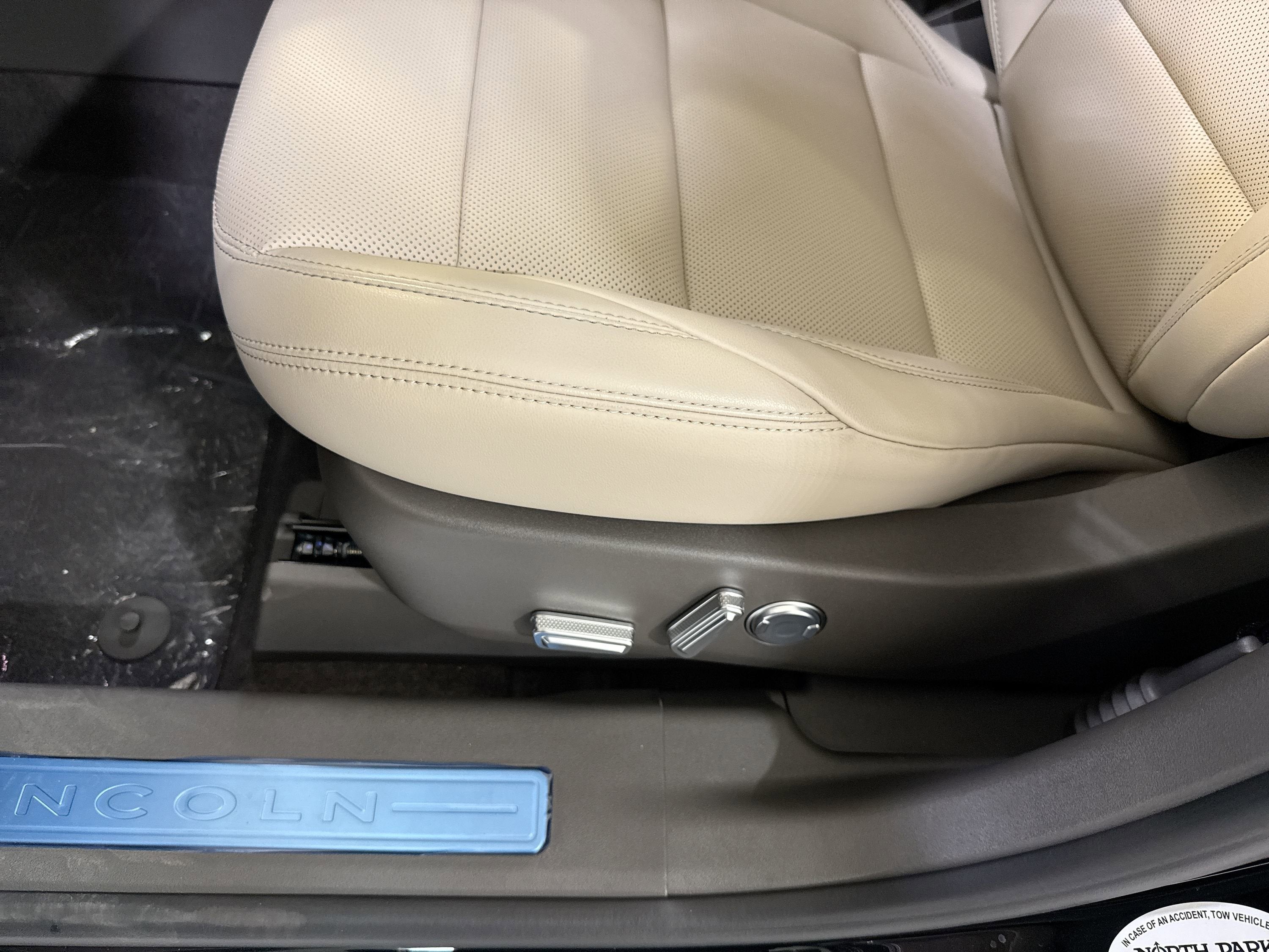 2026 Lincoln Nautilus Premiere Hybrid