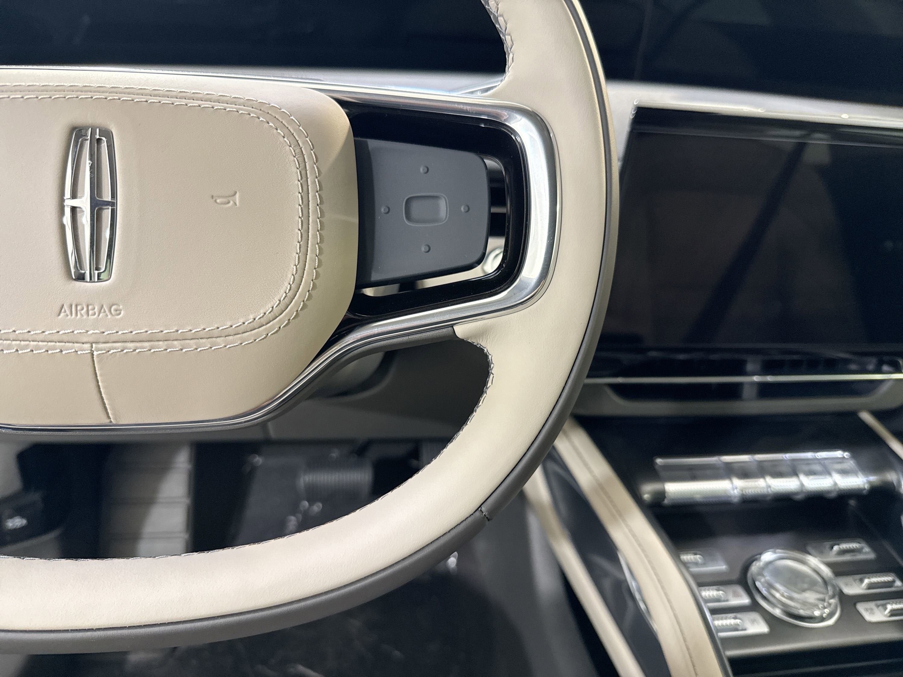 2026 Lincoln Nautilus Premiere Hybrid