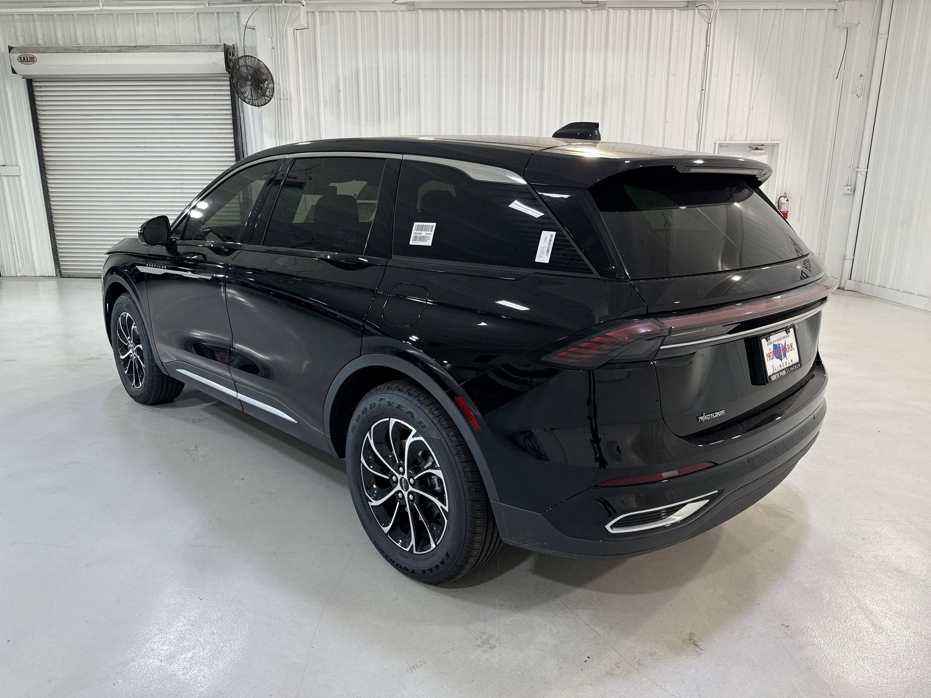 2026 Lincoln Nautilus Premiere Hybrid