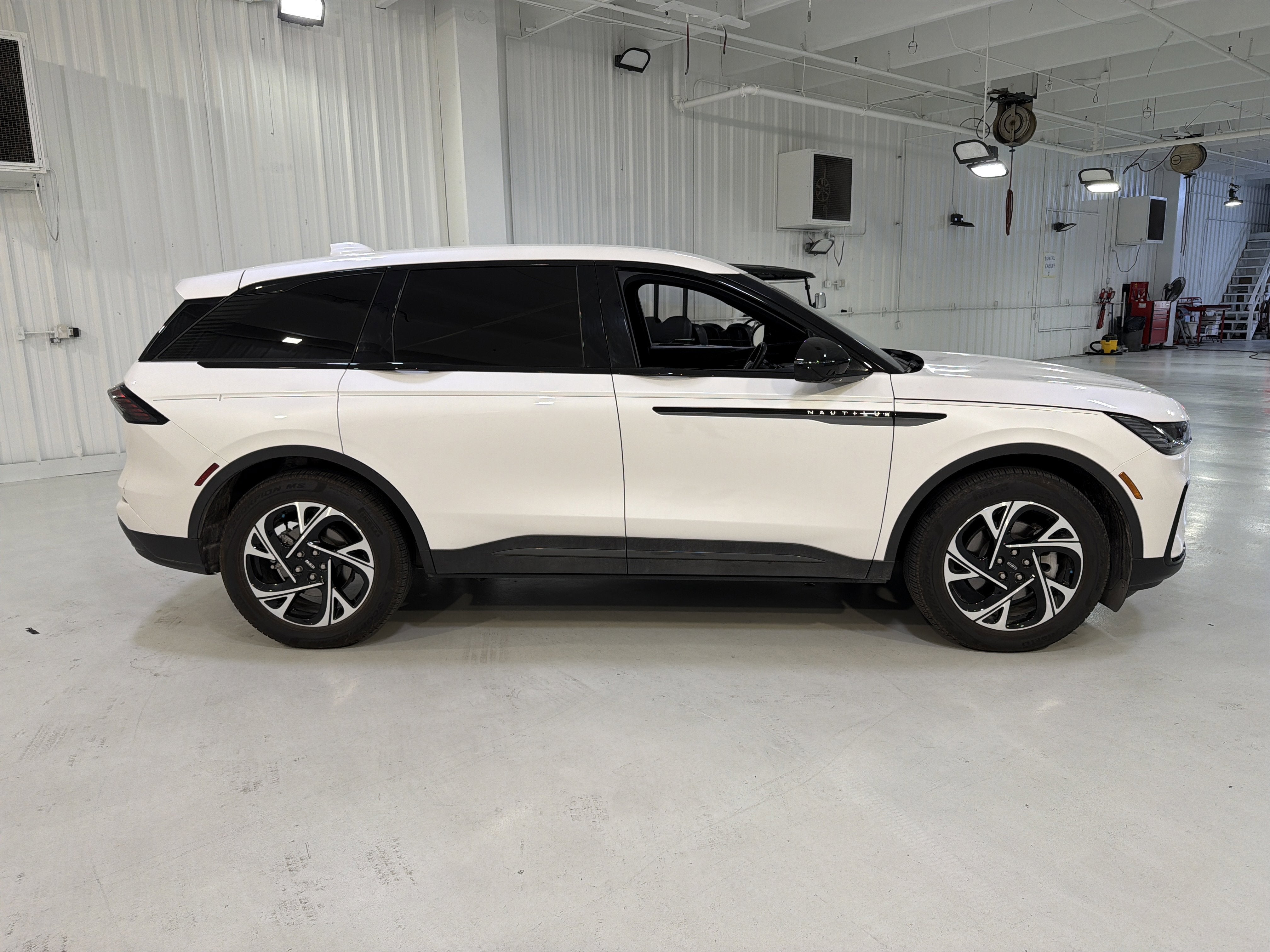 2025 Lincoln Nautilus Premiere