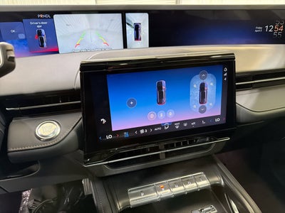 2026 Lincoln Nautilus Premiere Hybrid