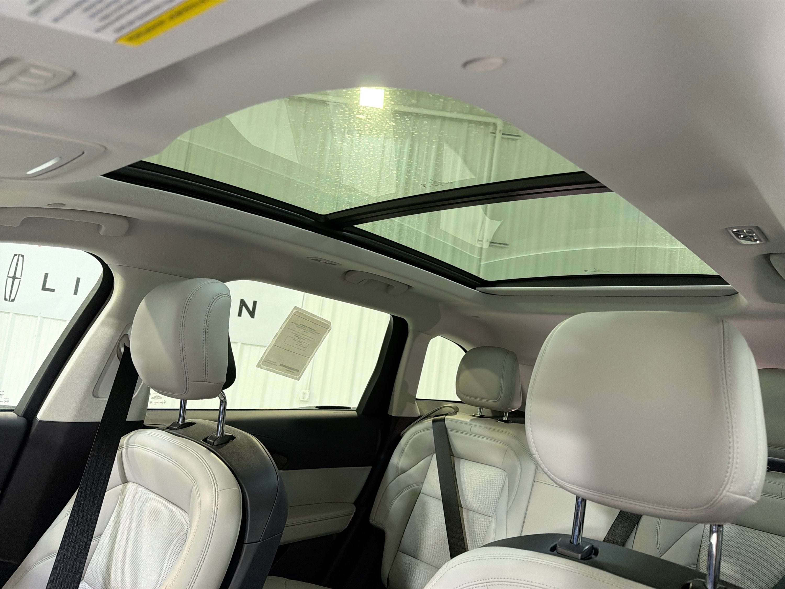 2026 Lincoln Nautilus Premiere Hybrid