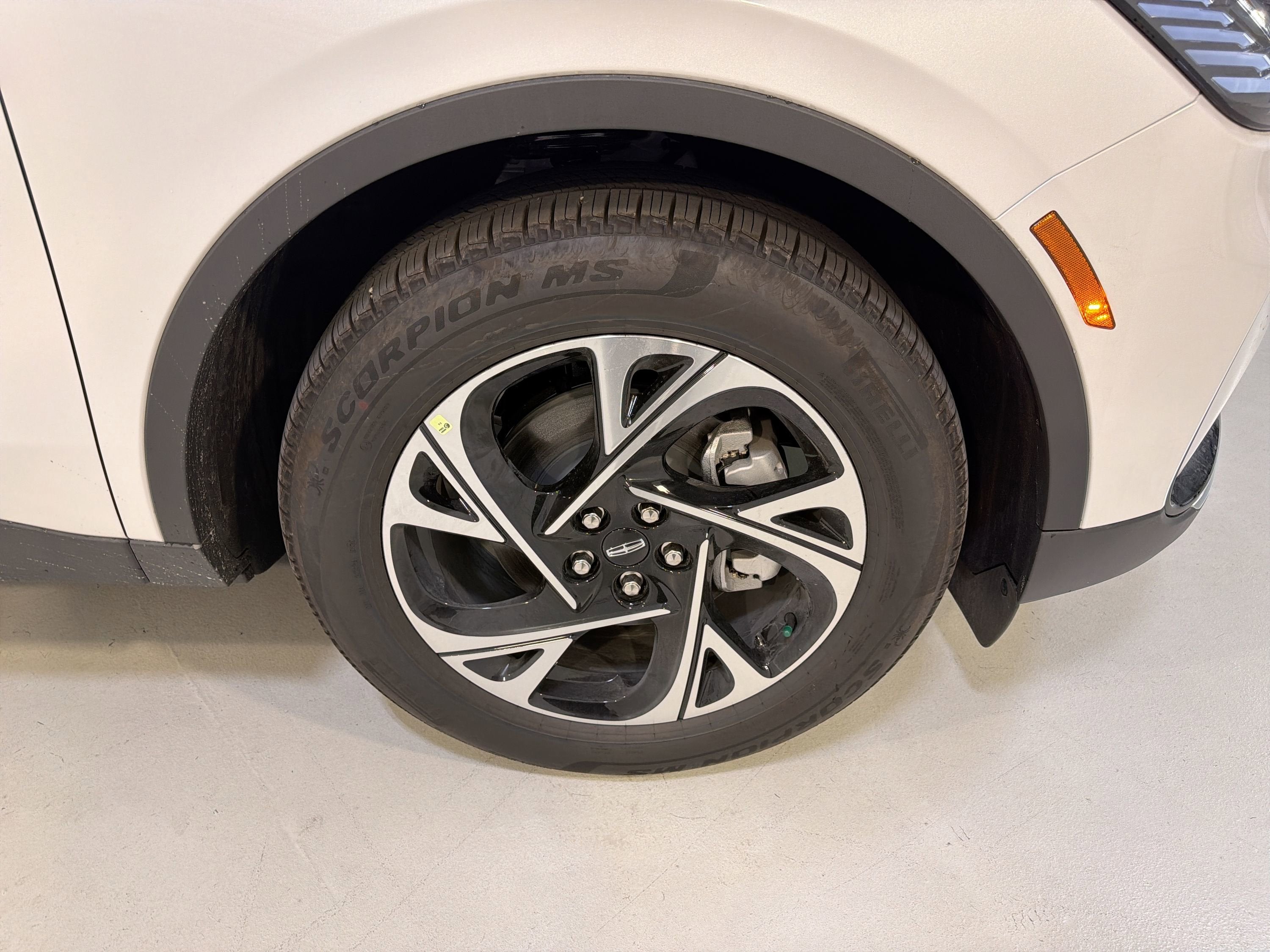 2026 Lincoln Nautilus Premiere Hybrid