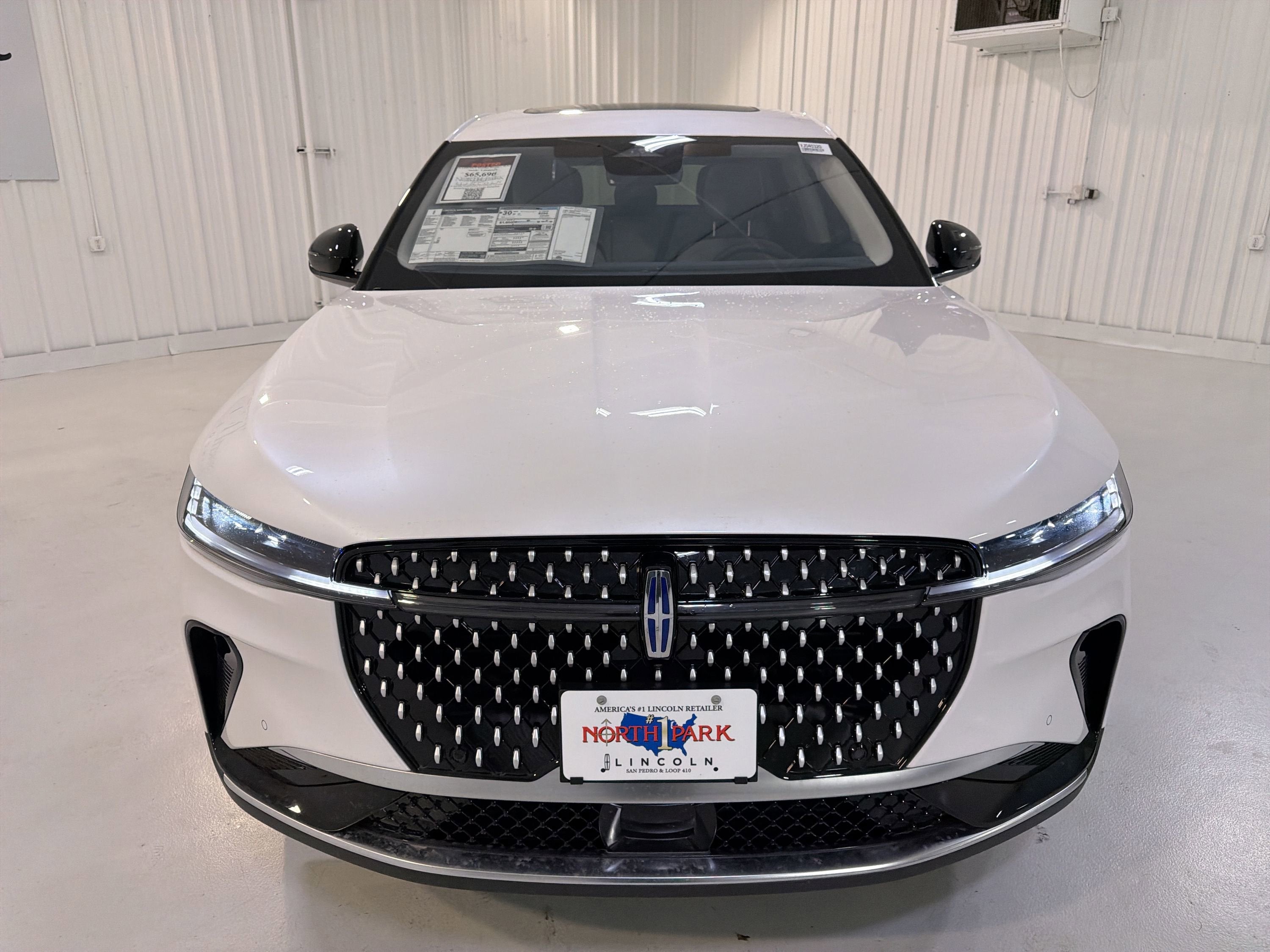 2026 Lincoln Nautilus Premiere Hybrid