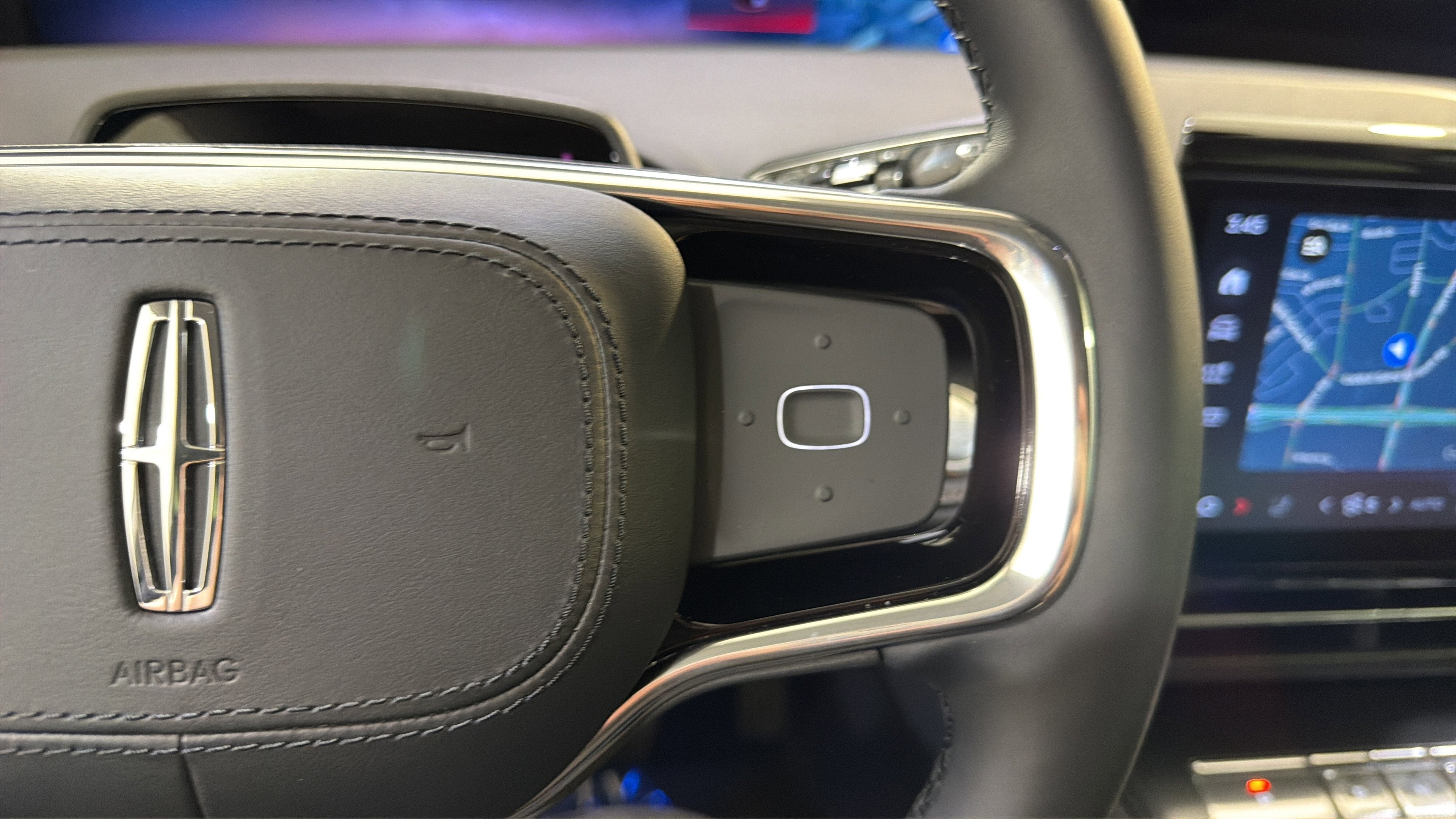 2026 Lincoln Nautilus Premiere Hybrid