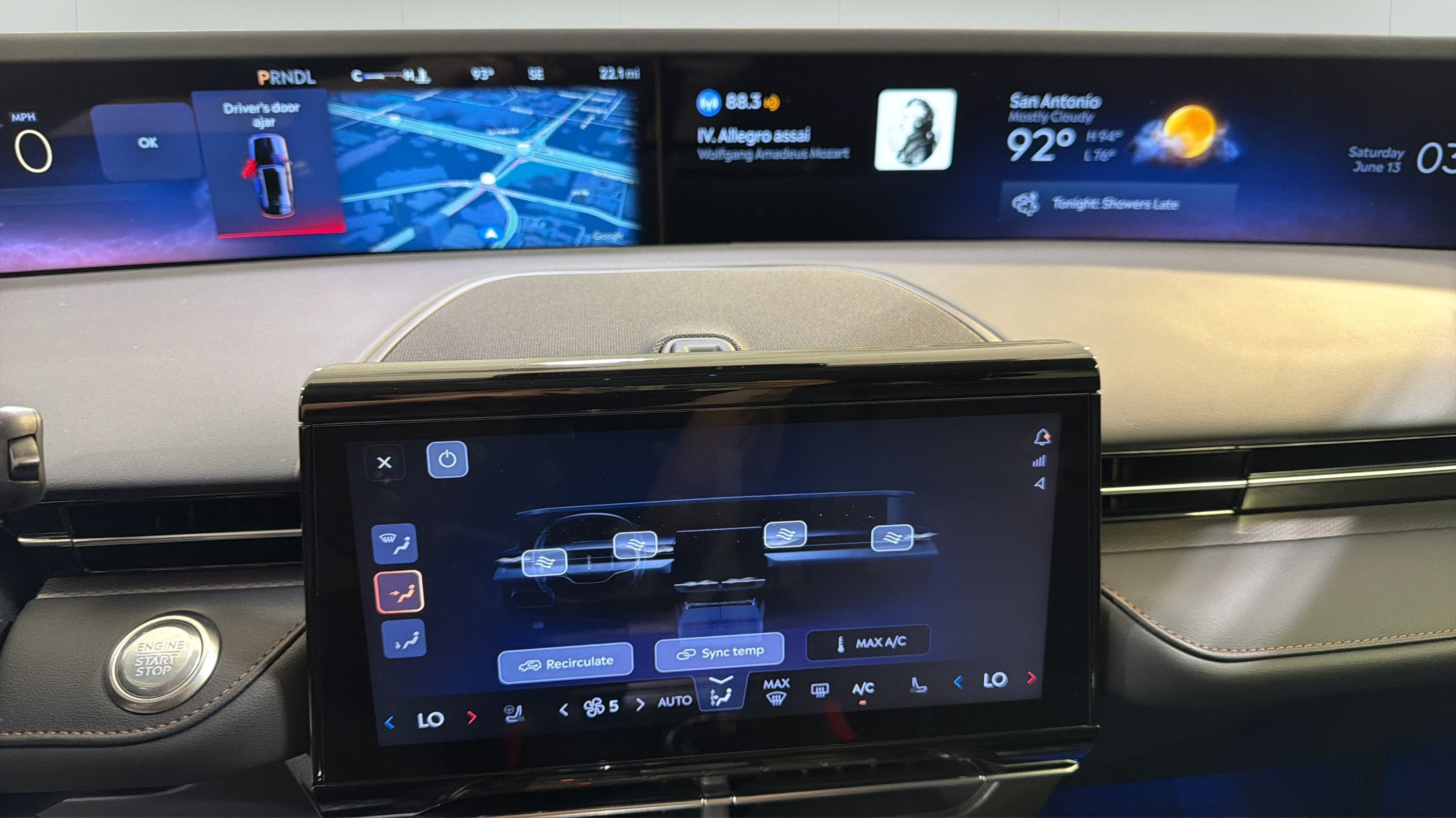 2026 Lincoln Nautilus Premiere Hybrid