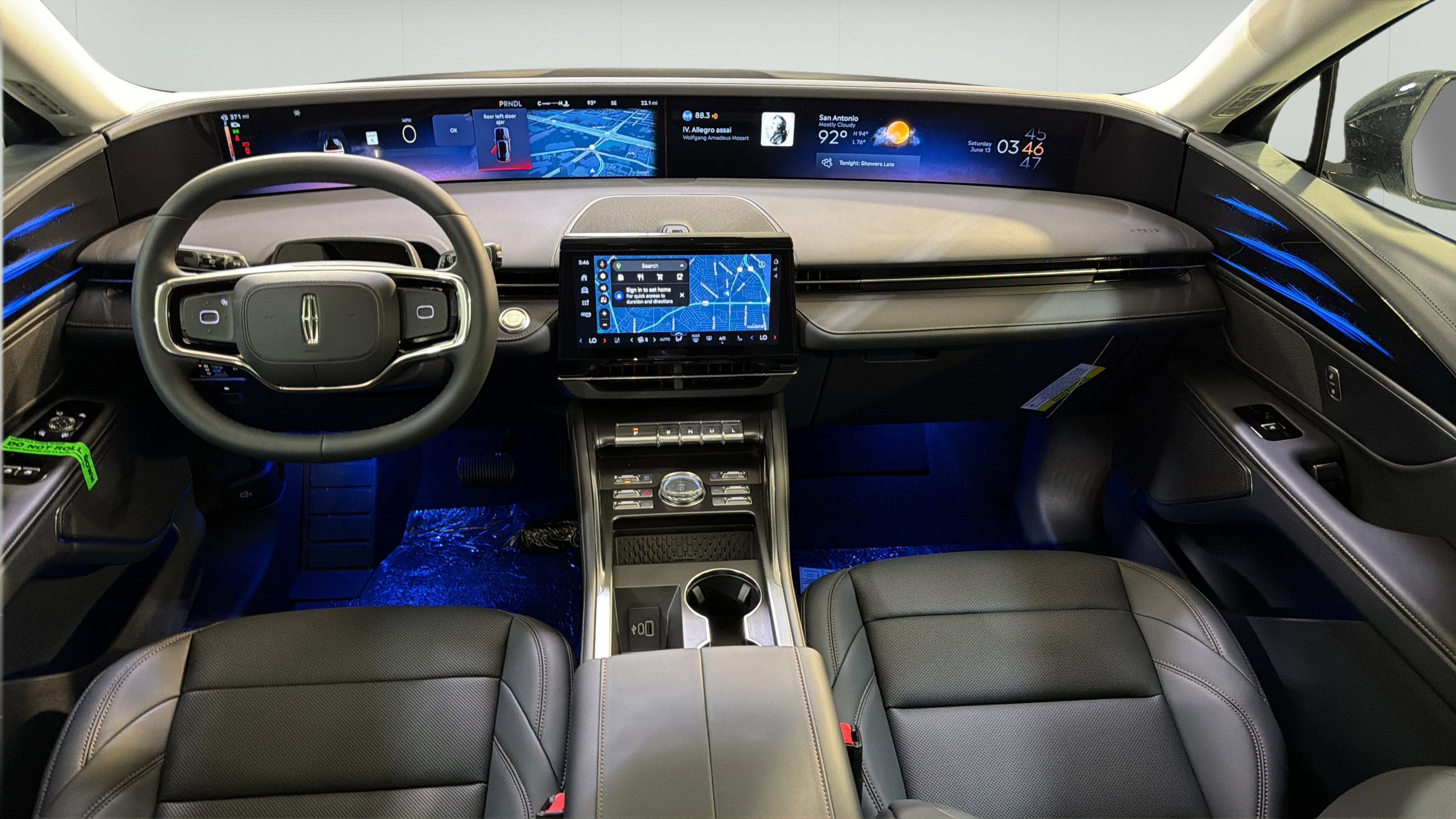 2026 Lincoln Nautilus Premiere Hybrid