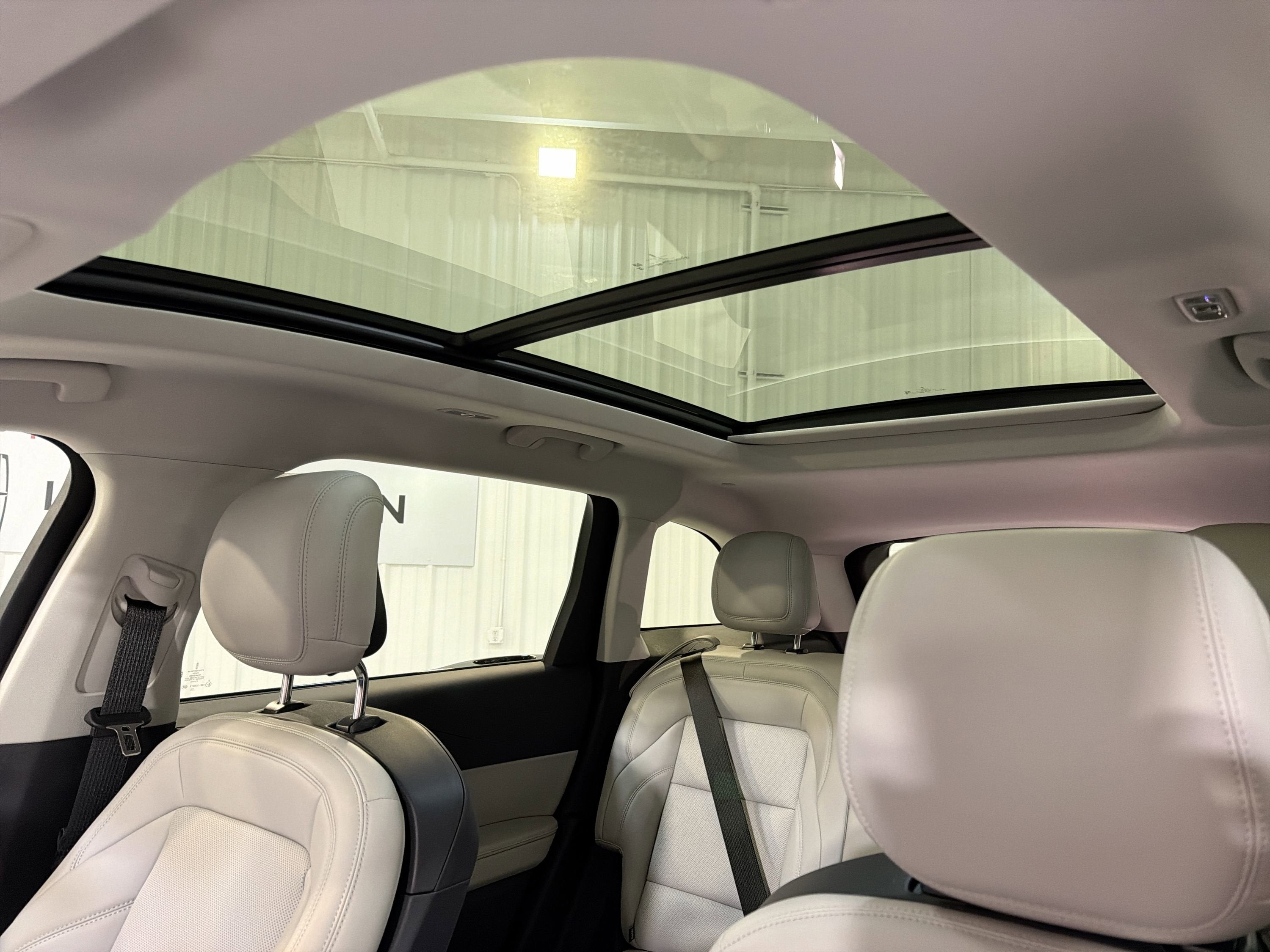 2026 Lincoln Nautilus Premiere Hybrid