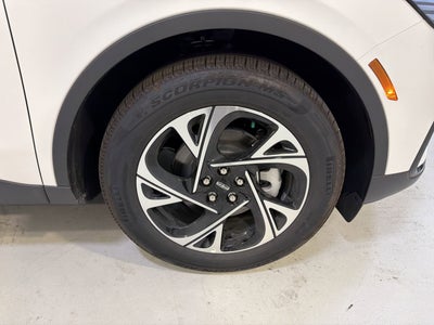 2026 Lincoln Nautilus Premiere Hybrid