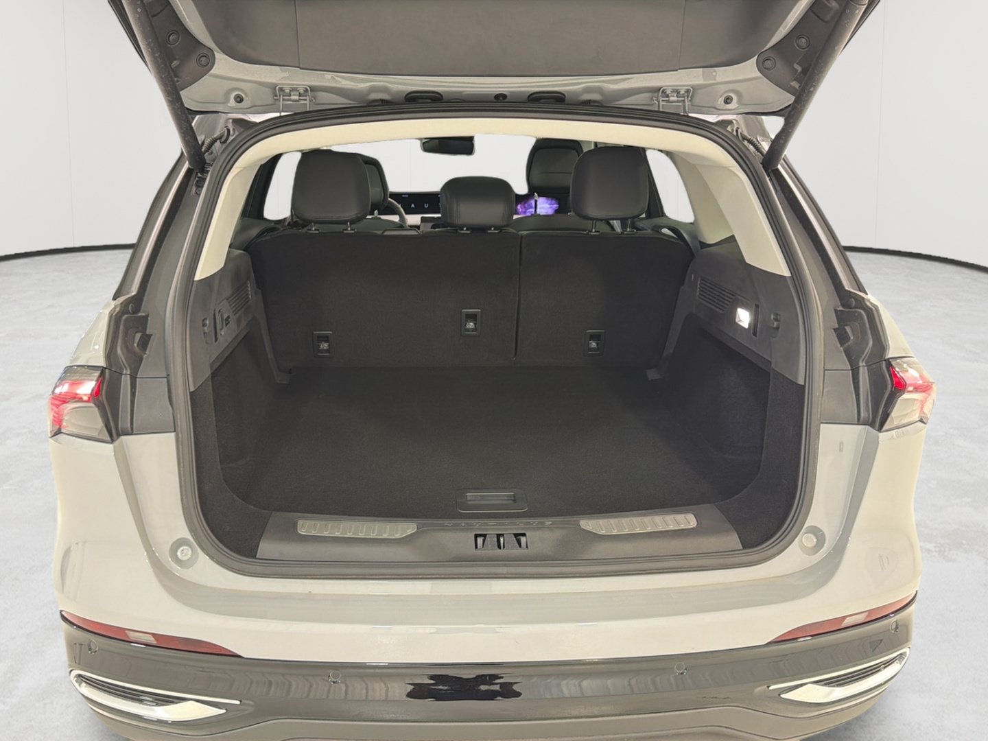 2026 Lincoln Nautilus Premiere Hybrid