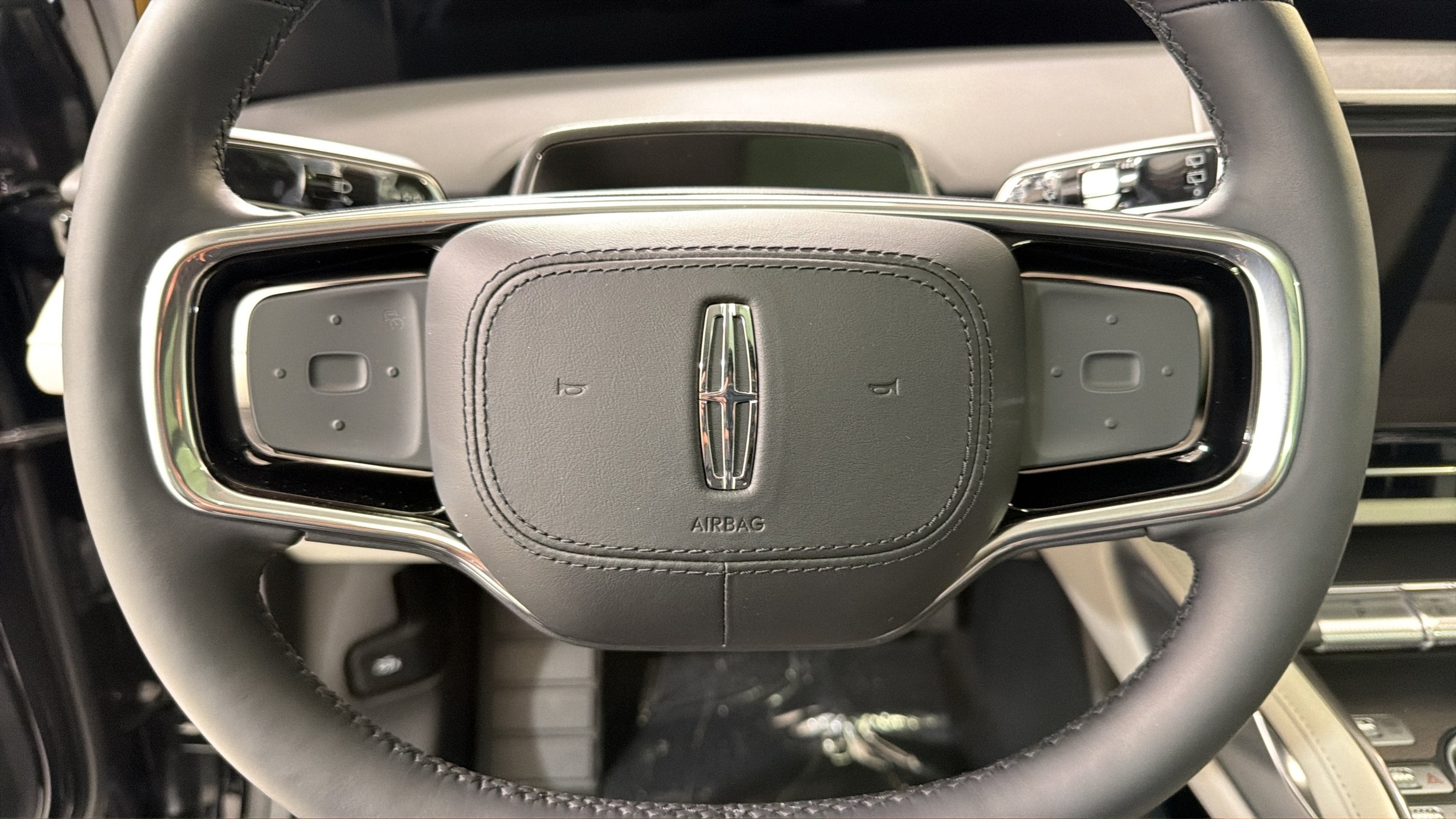 2026 Lincoln Nautilus Premiere Hybrid