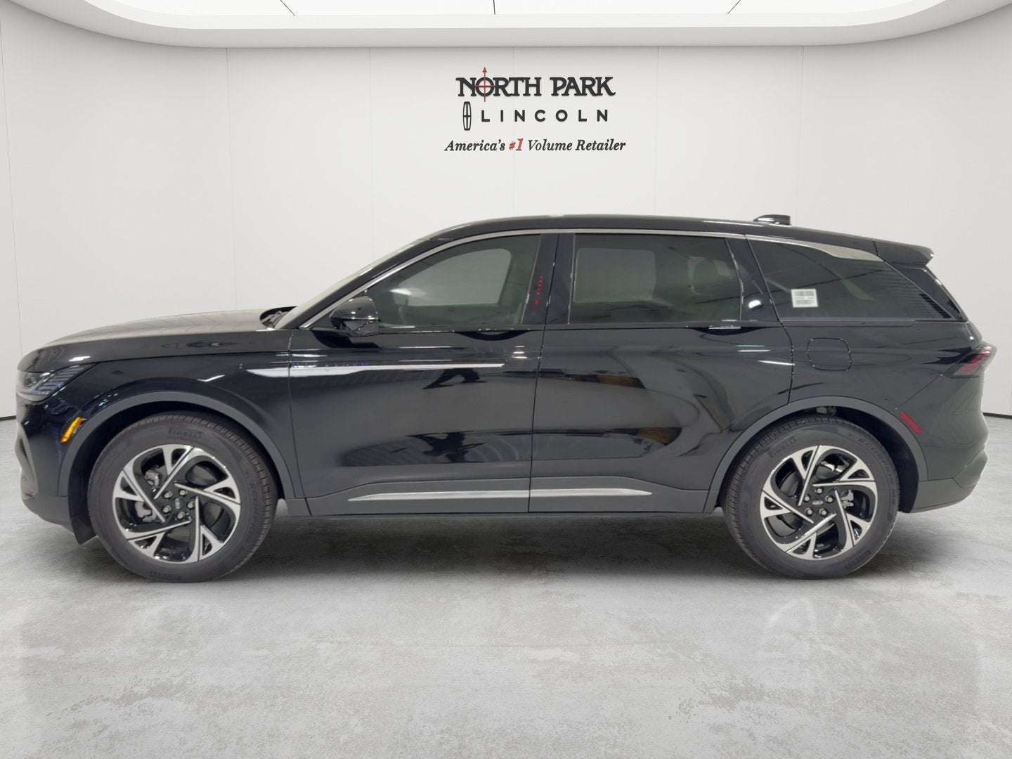 2026 Lincoln Nautilus Premiere Hybrid