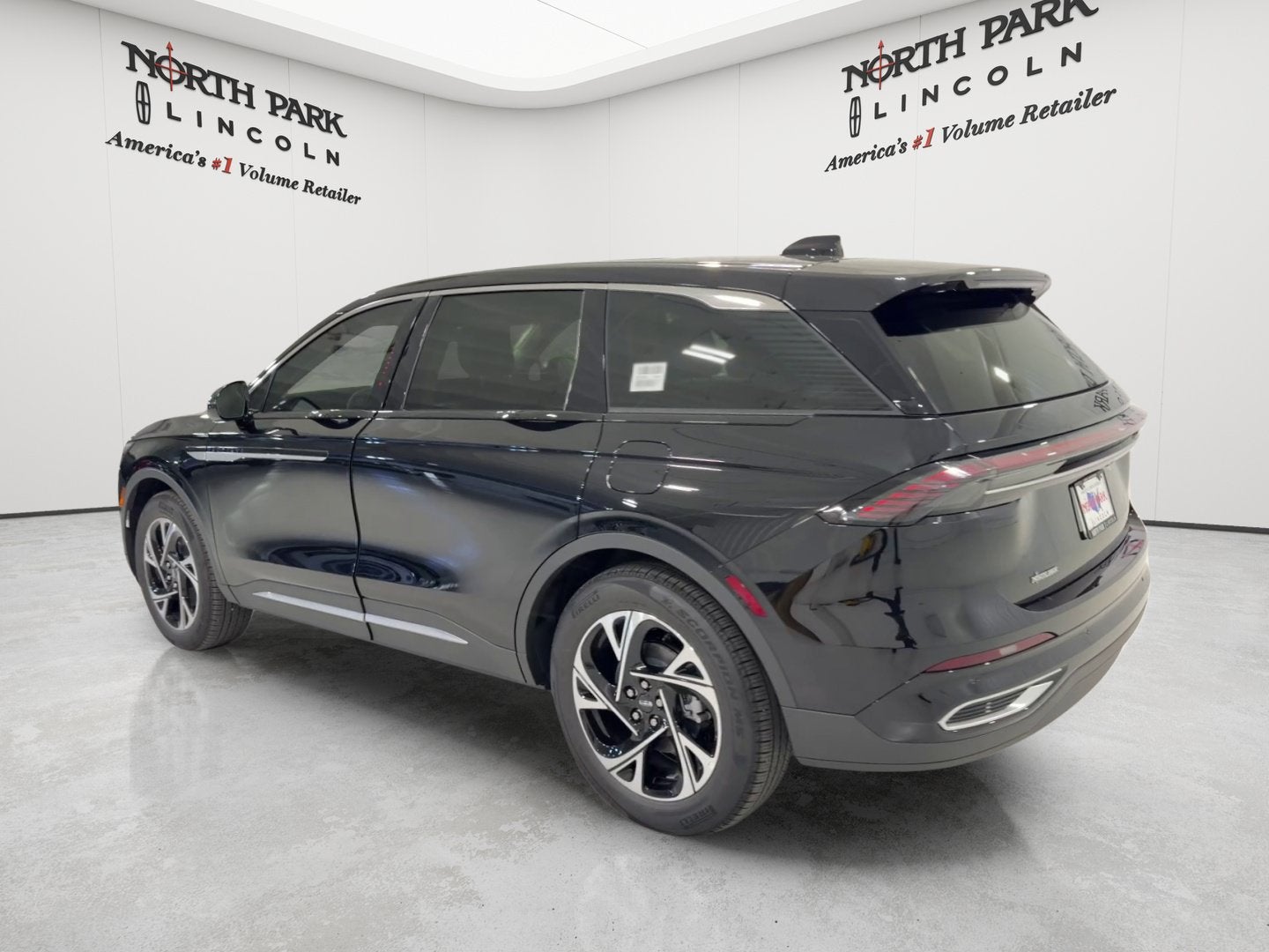 2026 Lincoln Nautilus Premiere Hybrid