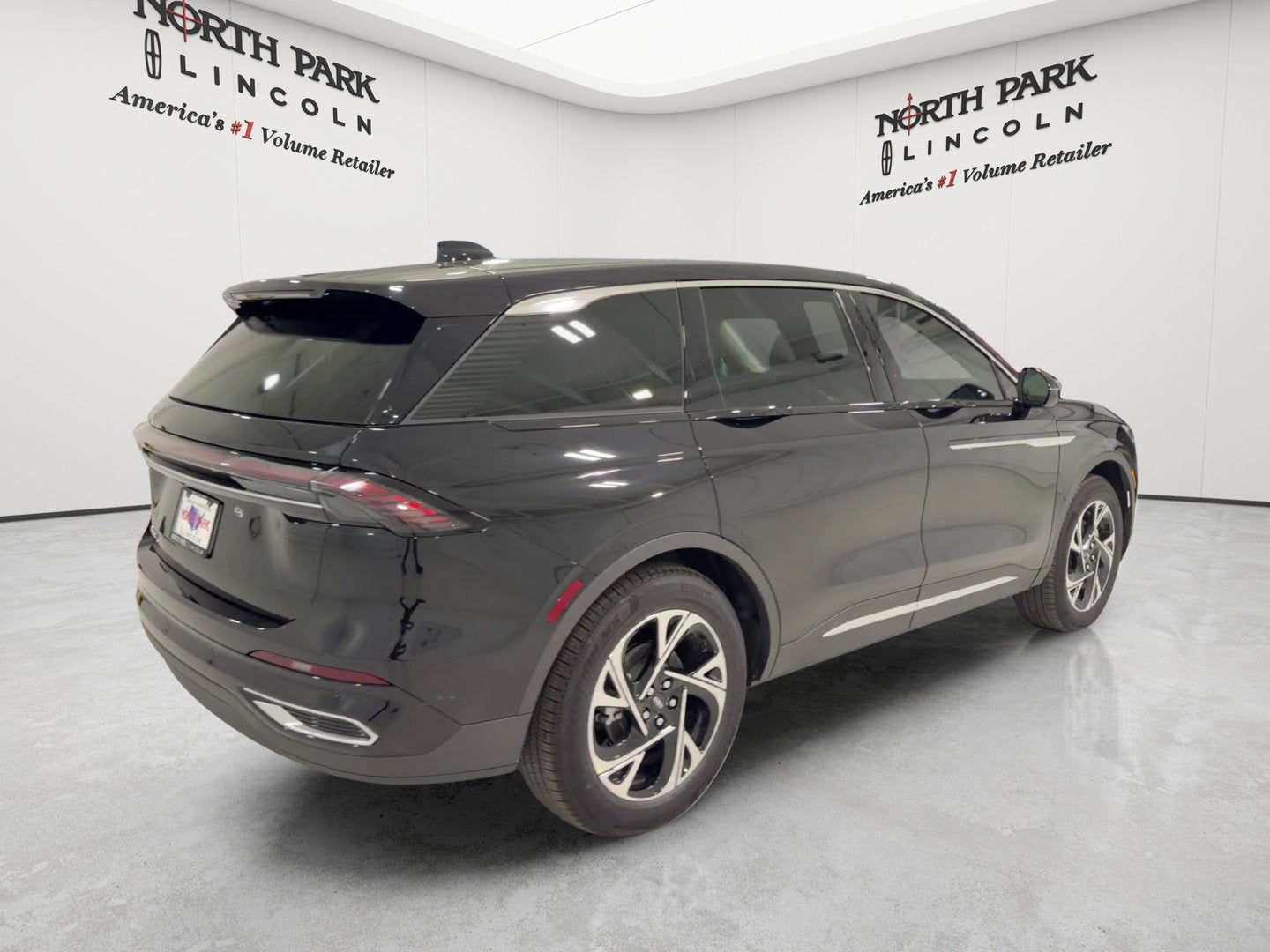 2026 Lincoln Nautilus Premiere Hybrid