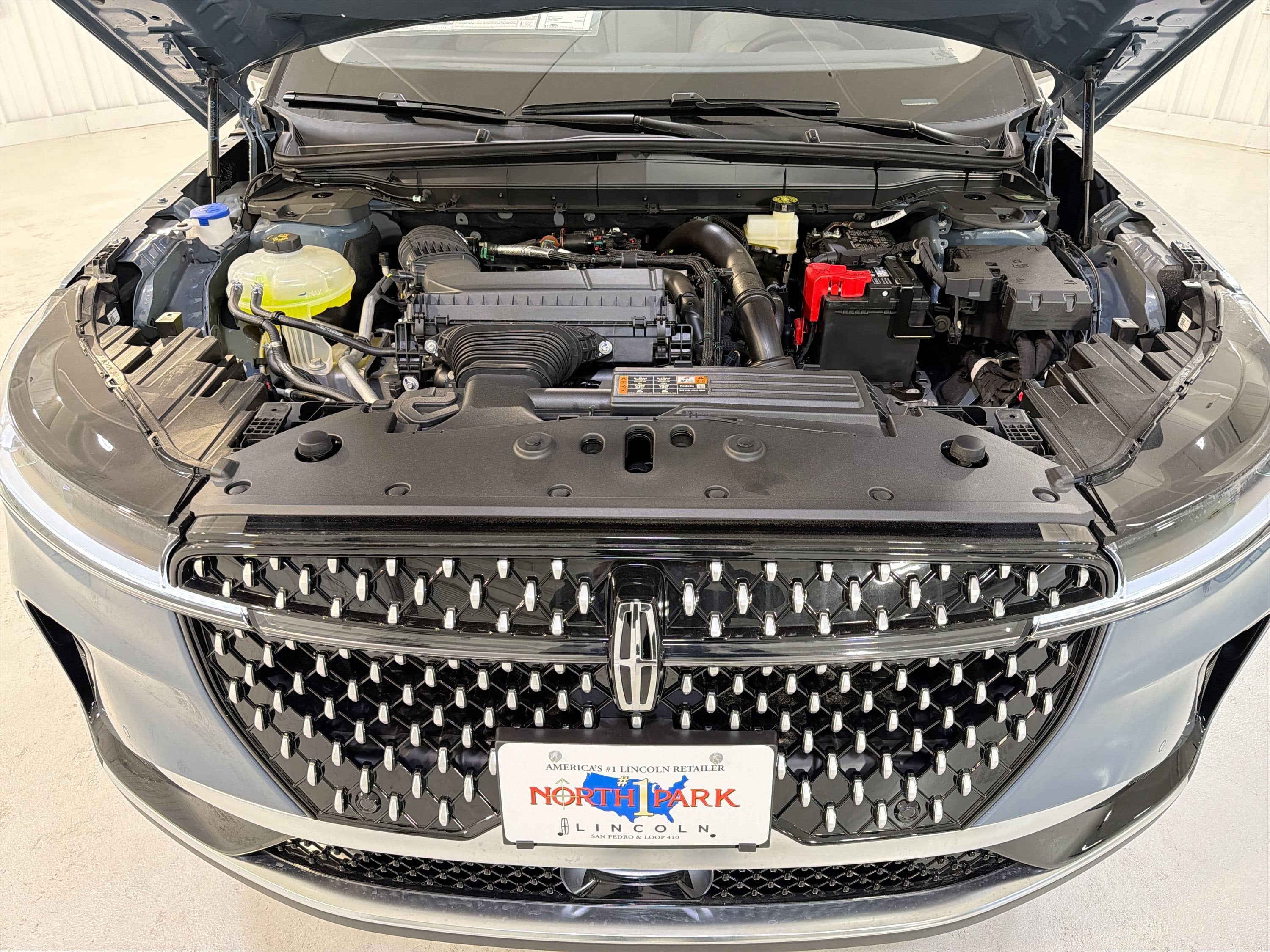 2026 Lincoln Nautilus Premiere Hybrid