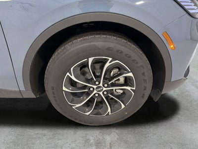 2026 Lincoln Nautilus Premiere Hybrid