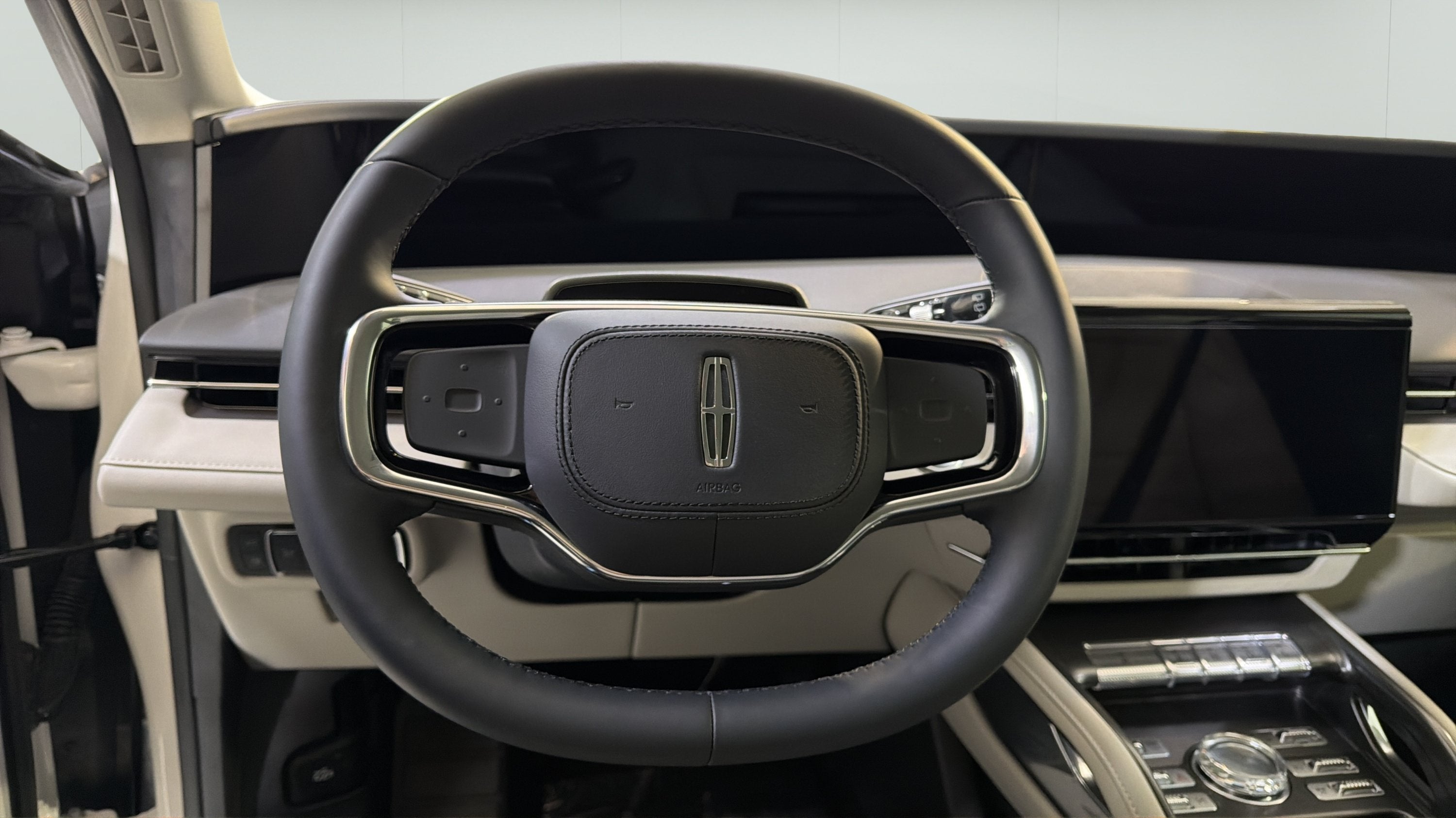 2026 Lincoln Nautilus Premiere Hybrid