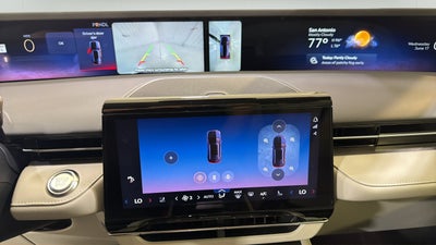 2026 Lincoln Nautilus Premiere Hybrid