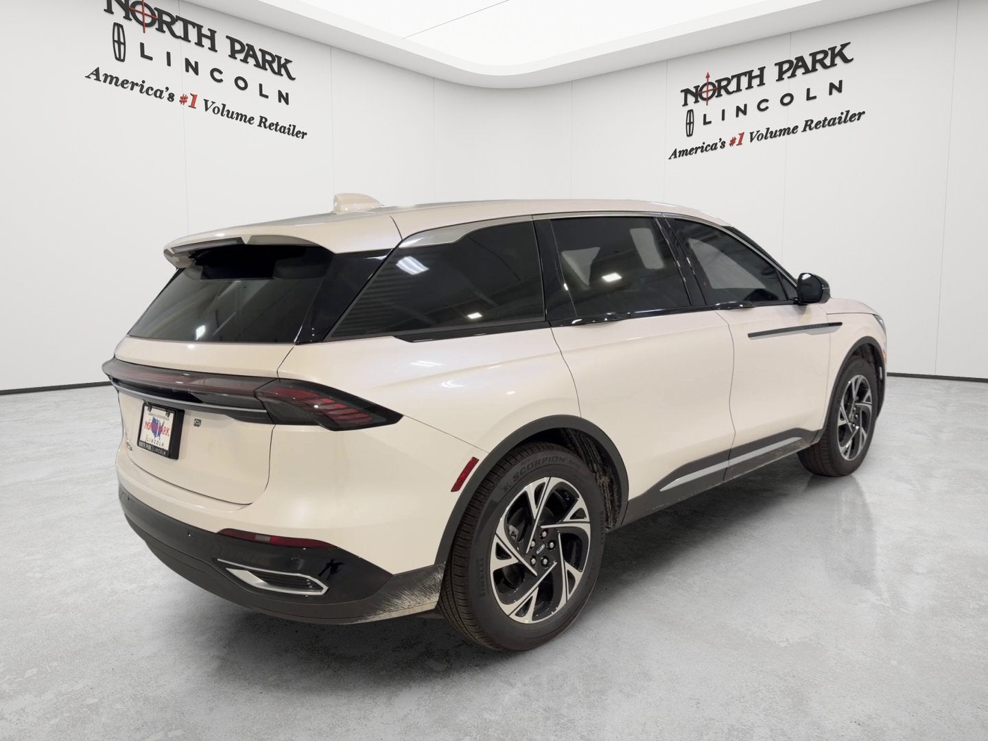 2026 Lincoln Nautilus Premiere Hybrid