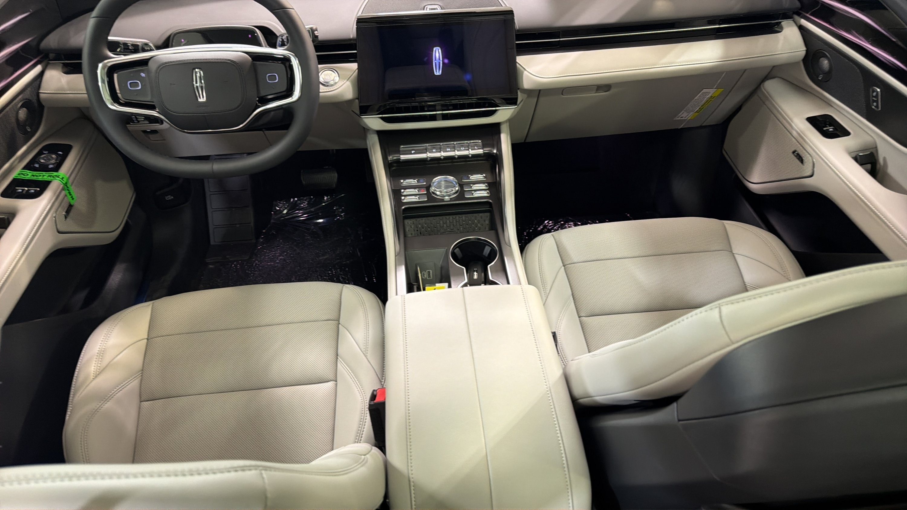 2026 Lincoln Nautilus Premiere Hybrid