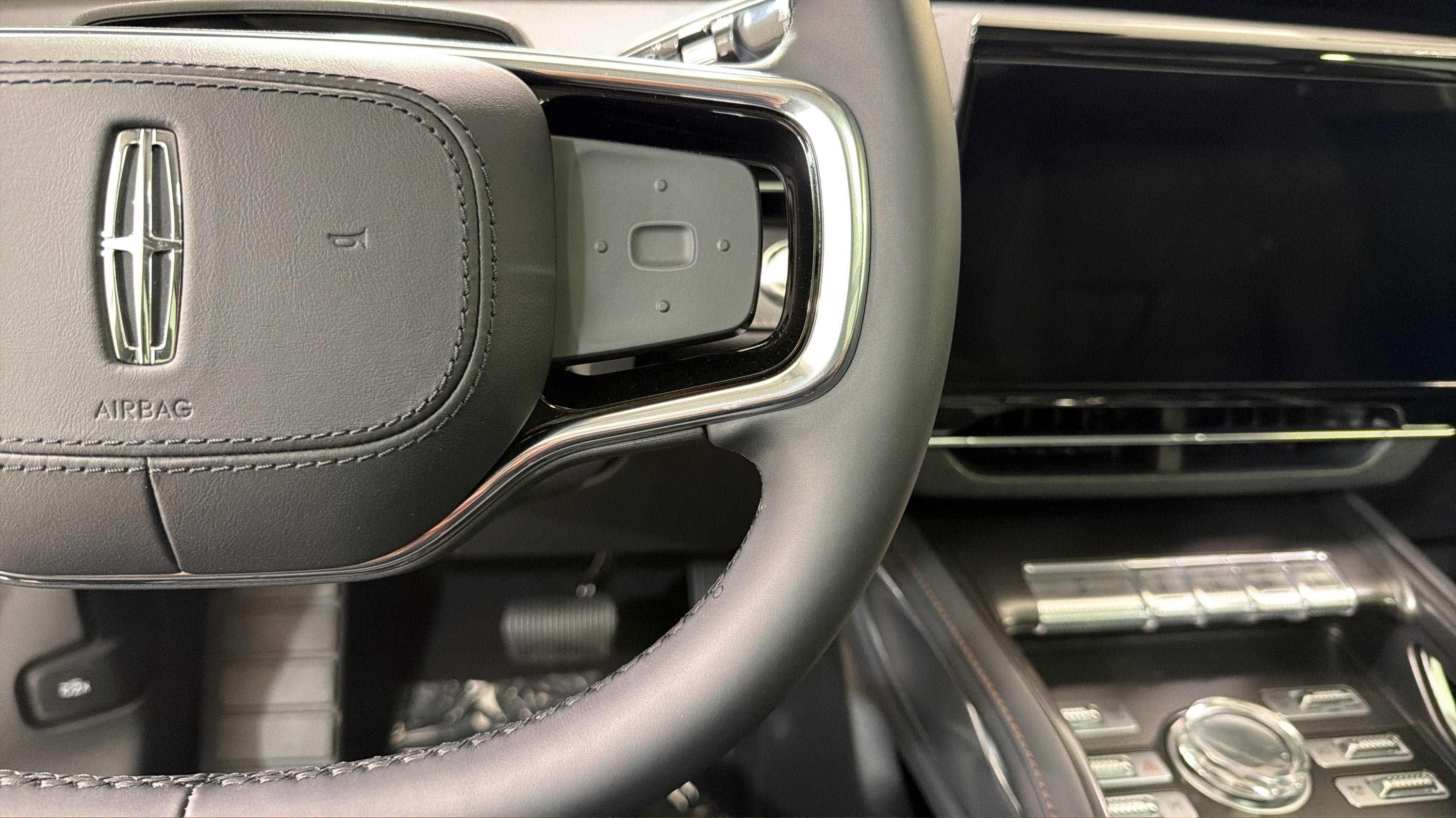 2026 Lincoln Nautilus Premiere Hybrid