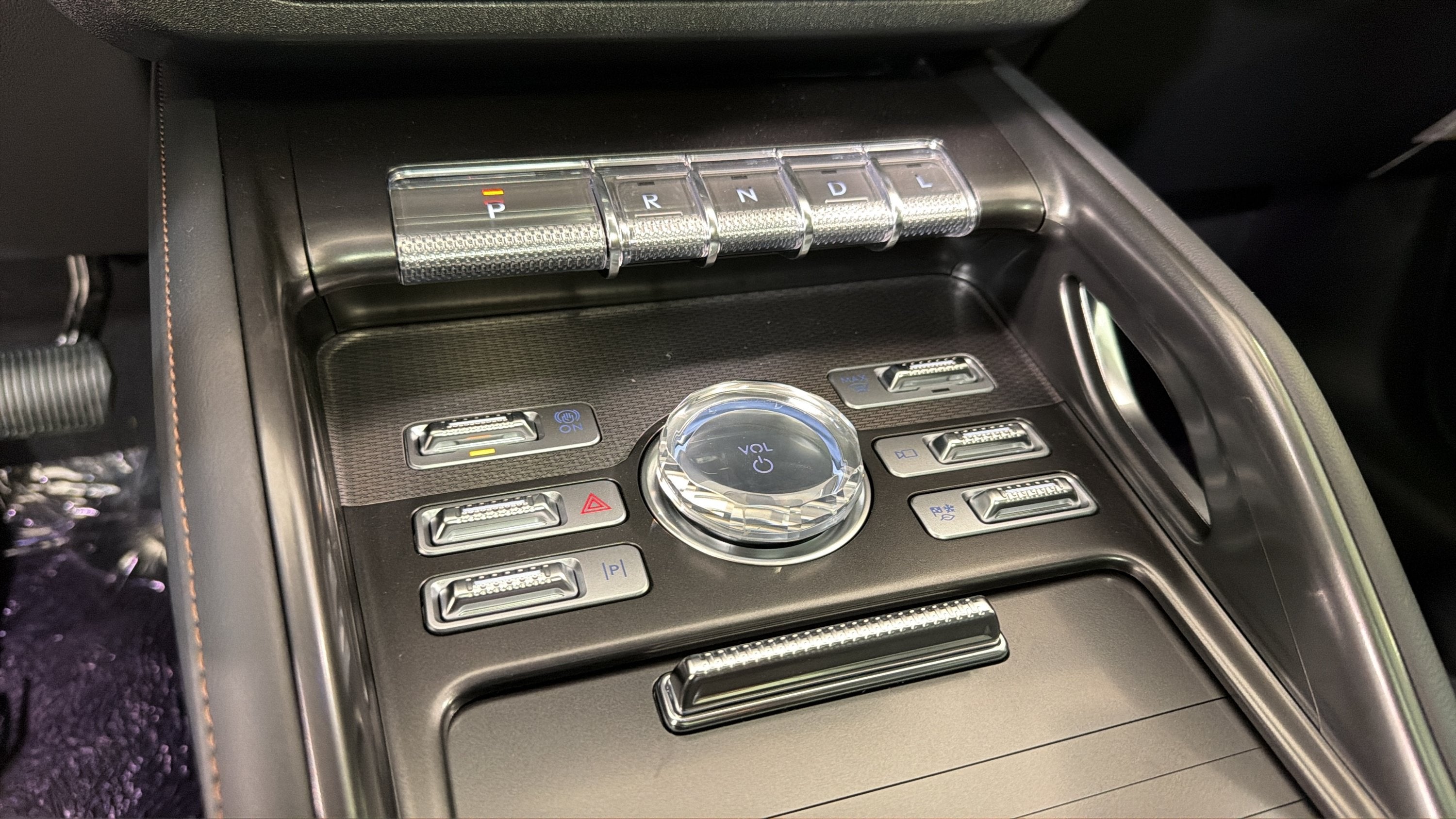 2026 Lincoln Nautilus Premiere Hybrid